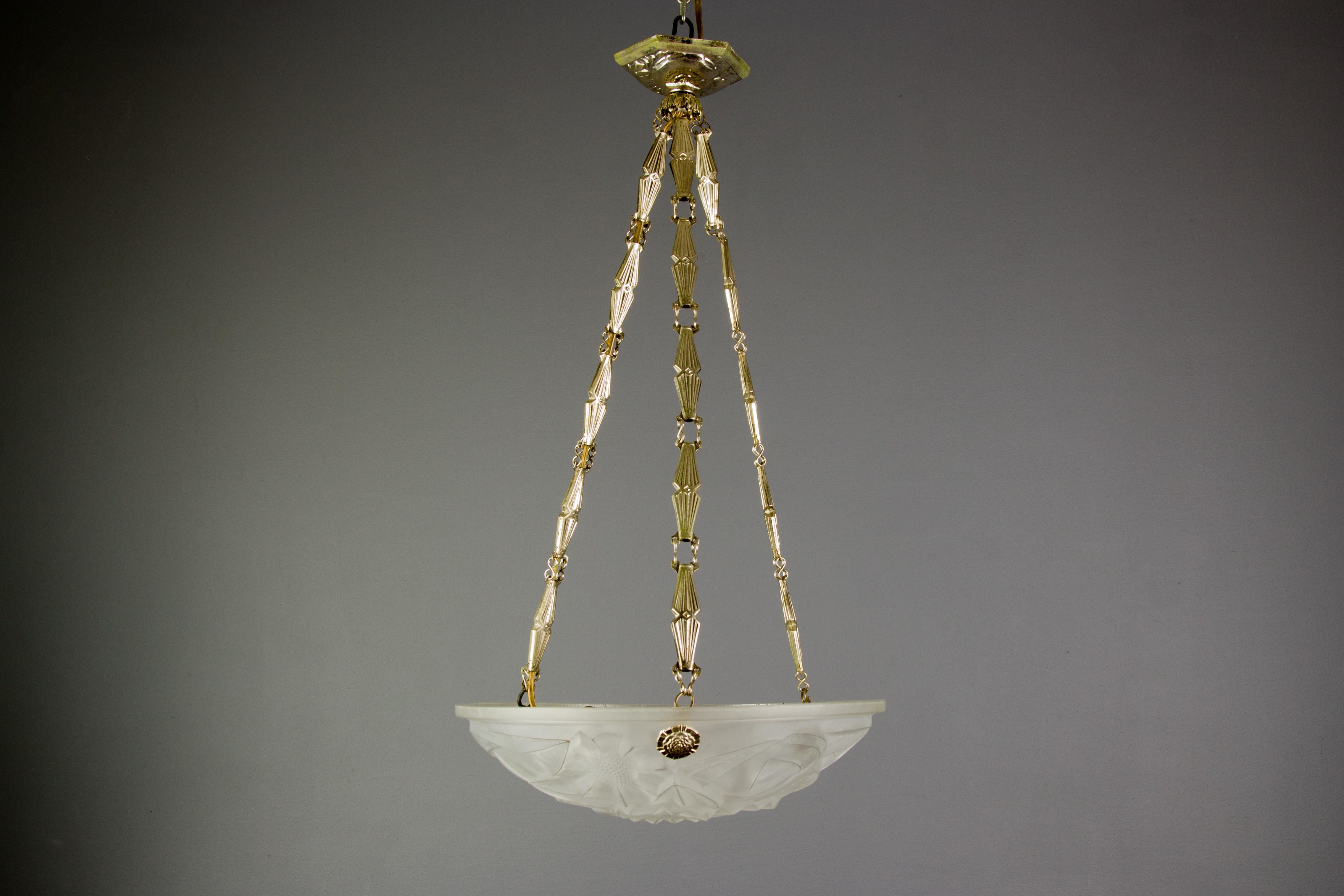 David Gueron French Art Deco Frosted Glass Pendant Chandelier, 1930s 14