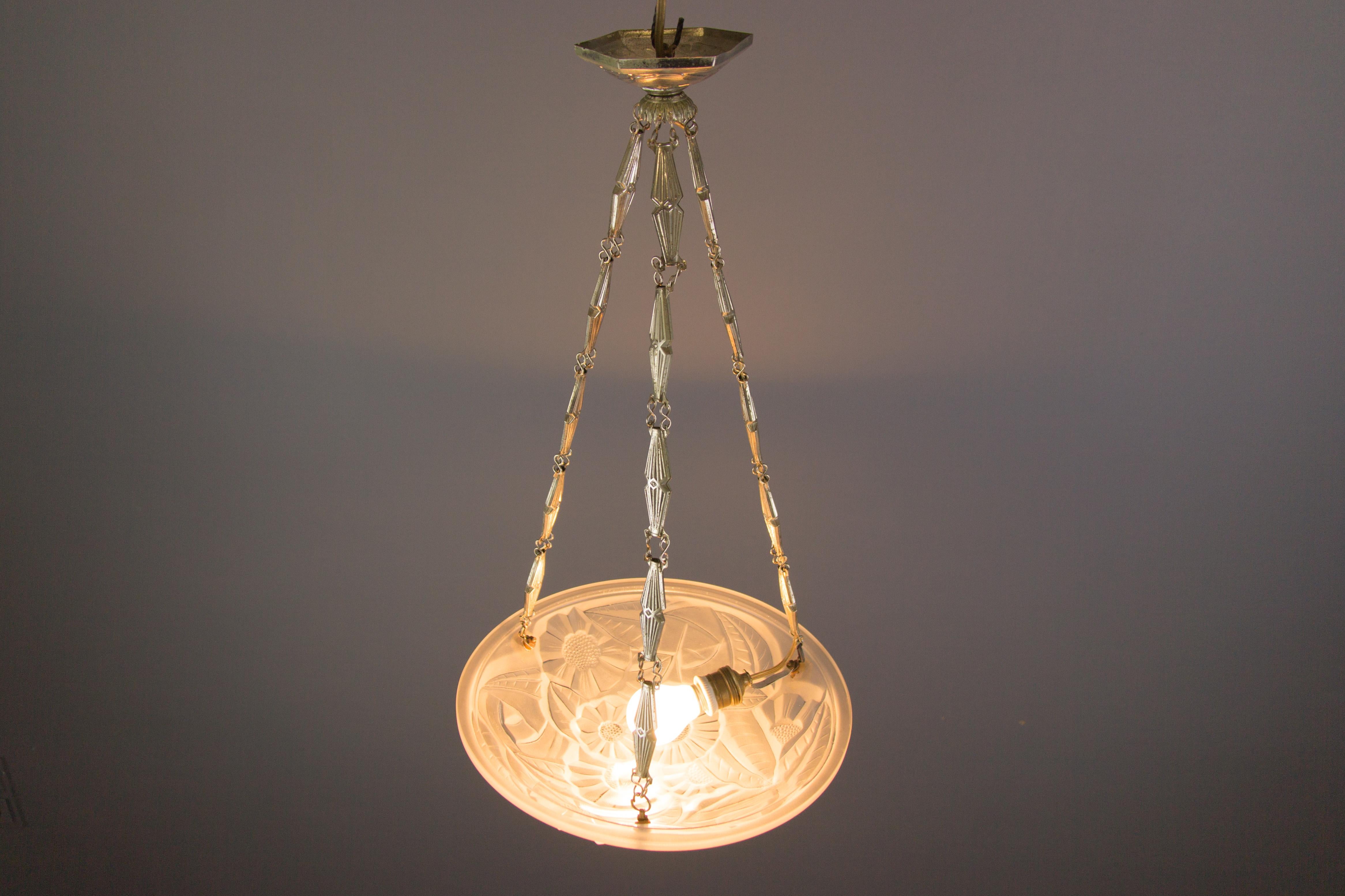 Mid-20th Century David Gueron French Art Deco Frosted Glass Pendant Chandelier, 1930s