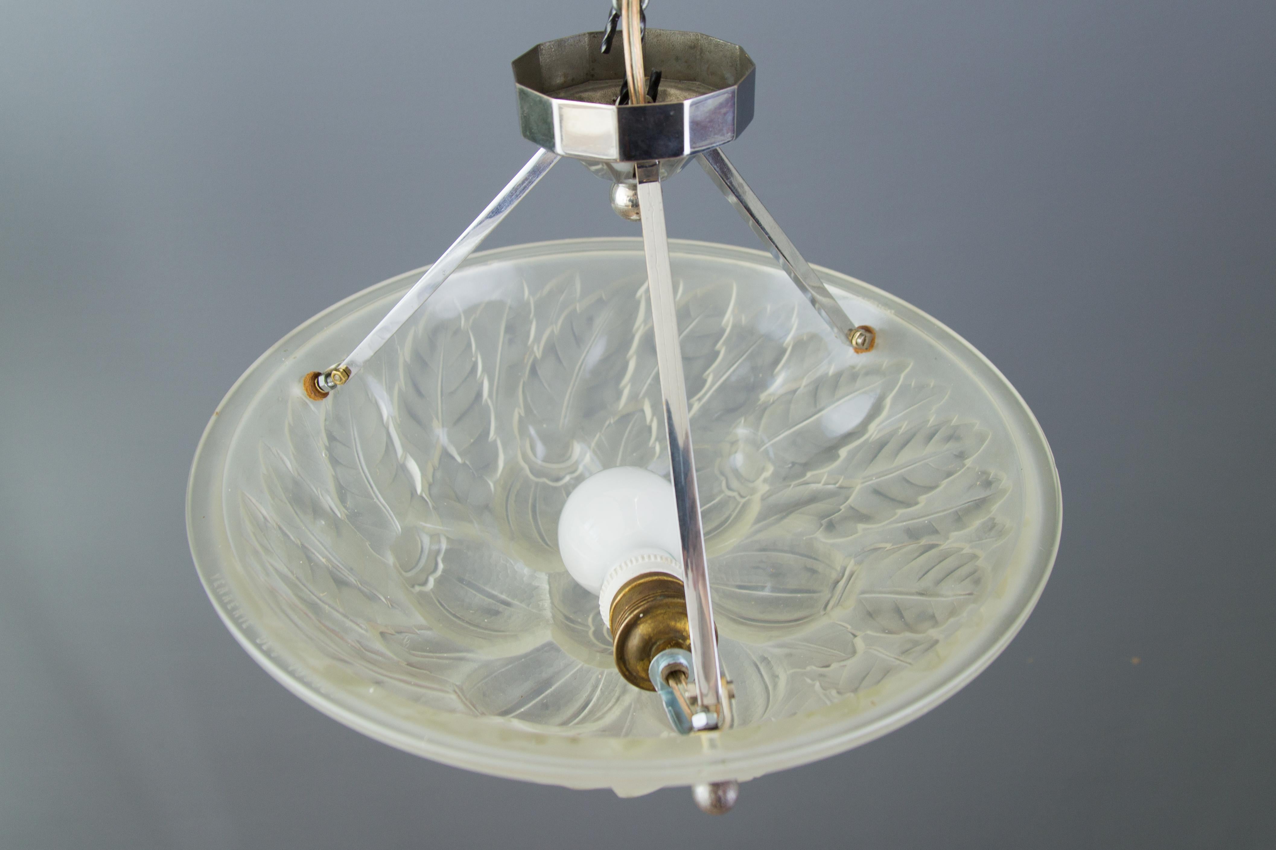 Brass French Art Deco Frosted Glass Pendant Chandelier by Verrerie des Vosges, 1930s