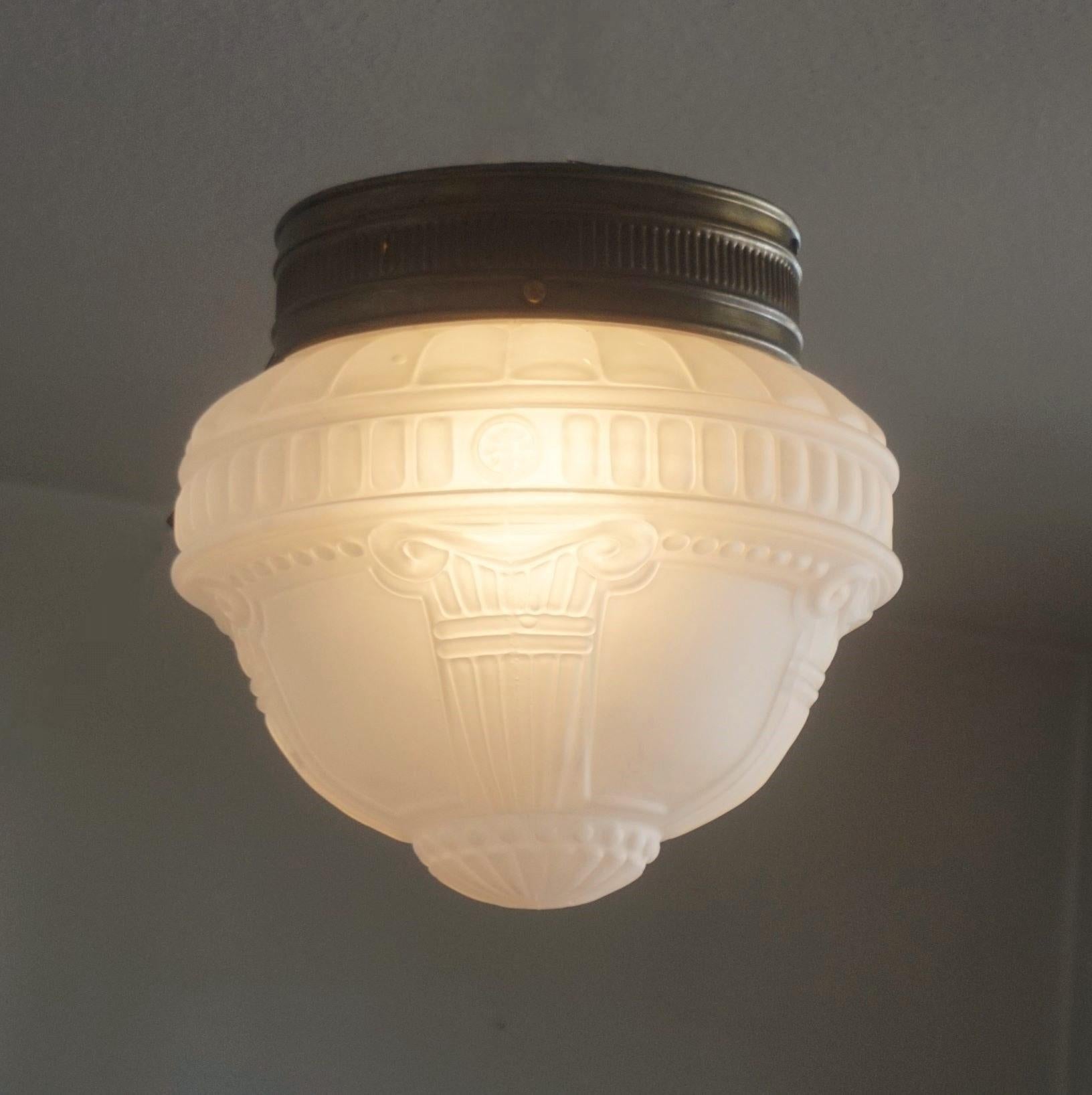 French Art Deco Frosted Art Glass Two-Light Flush Mount Ceiling Light, 1930s For Sale 4