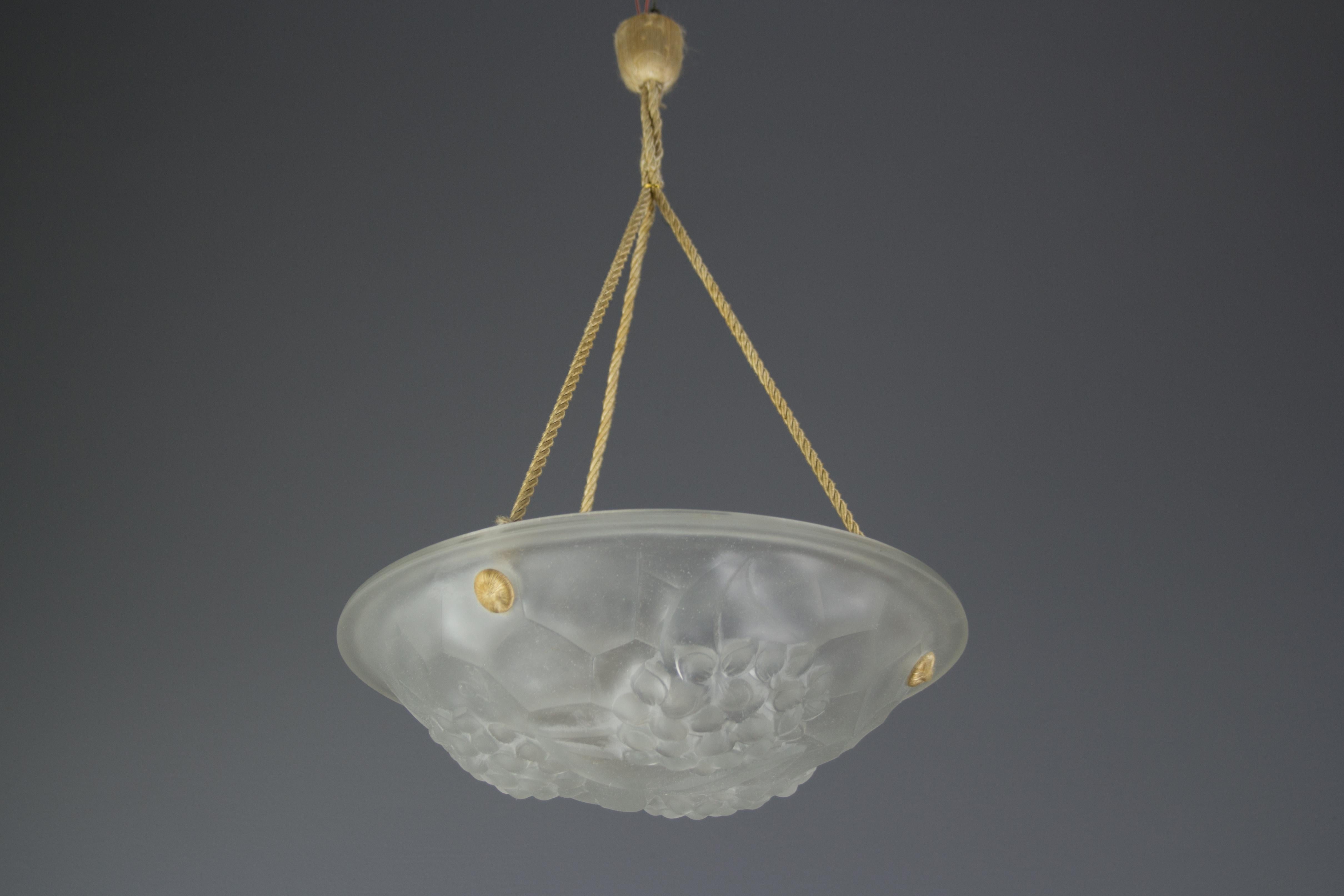 French Art Deco Frosted Molded Clear Glass Pendant Light Signed ROS, 1930s 13