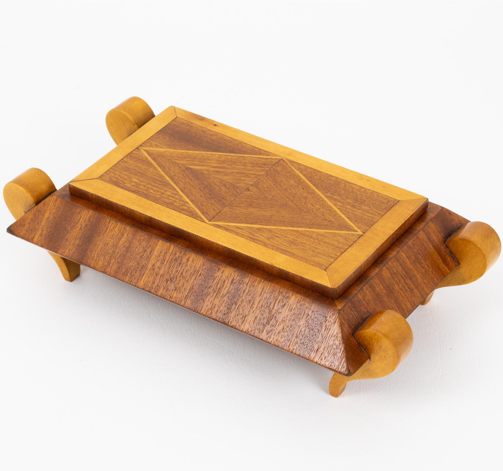 Francese Scatola francese Art Déco in legno intarsiato geometrico in vendita