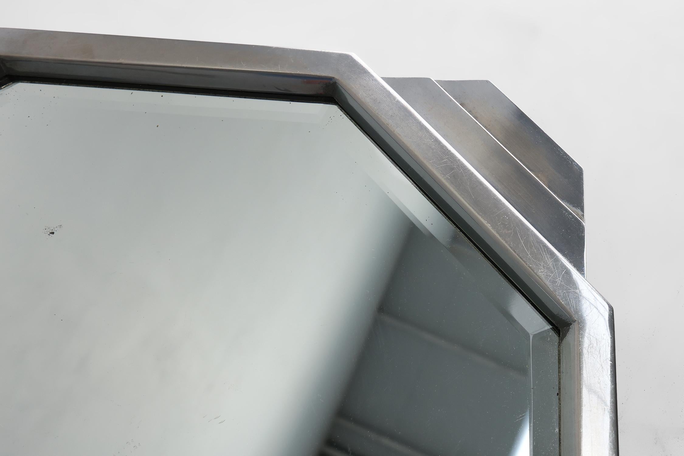 Französisches Art Deco geometrisches achteckiges Chrom- und Spiegelplateau, um 1930 (Mitte des 20. Jahrhunderts) im Angebot