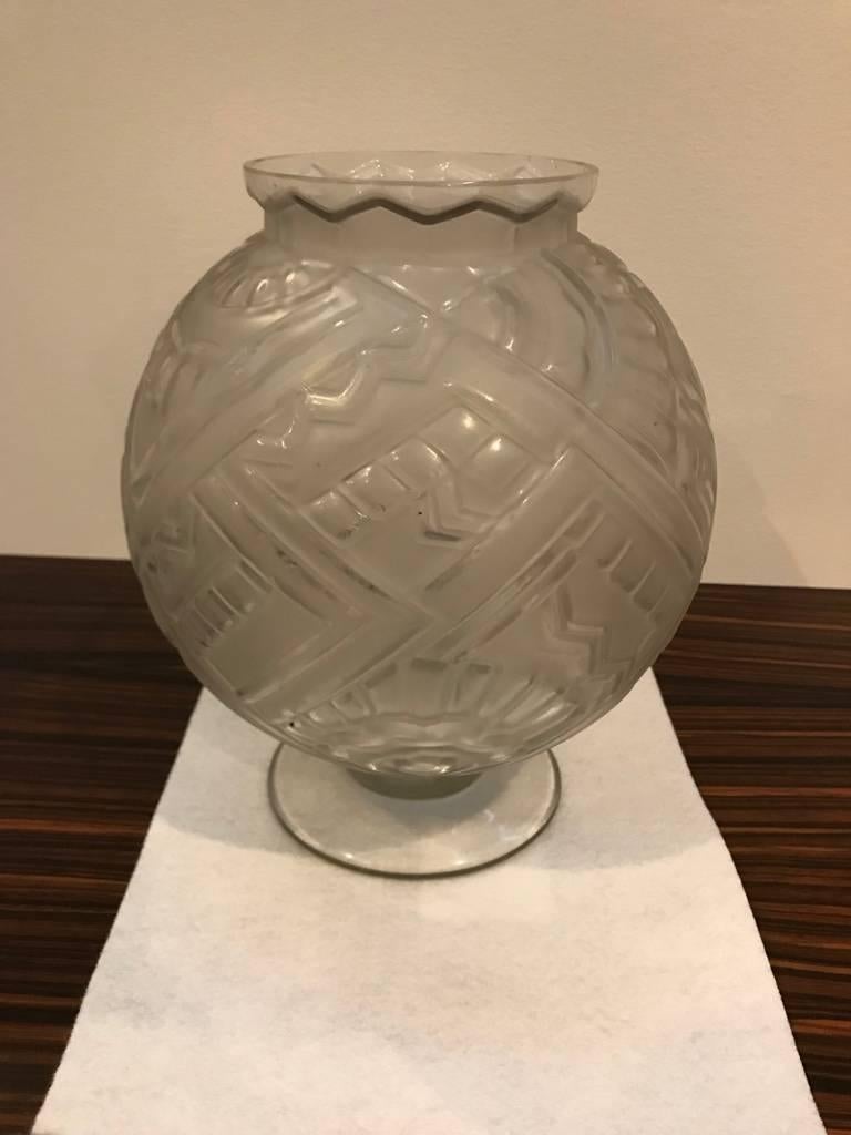 French Art Deco Geometric Signed Sabino Vase For Sale 1