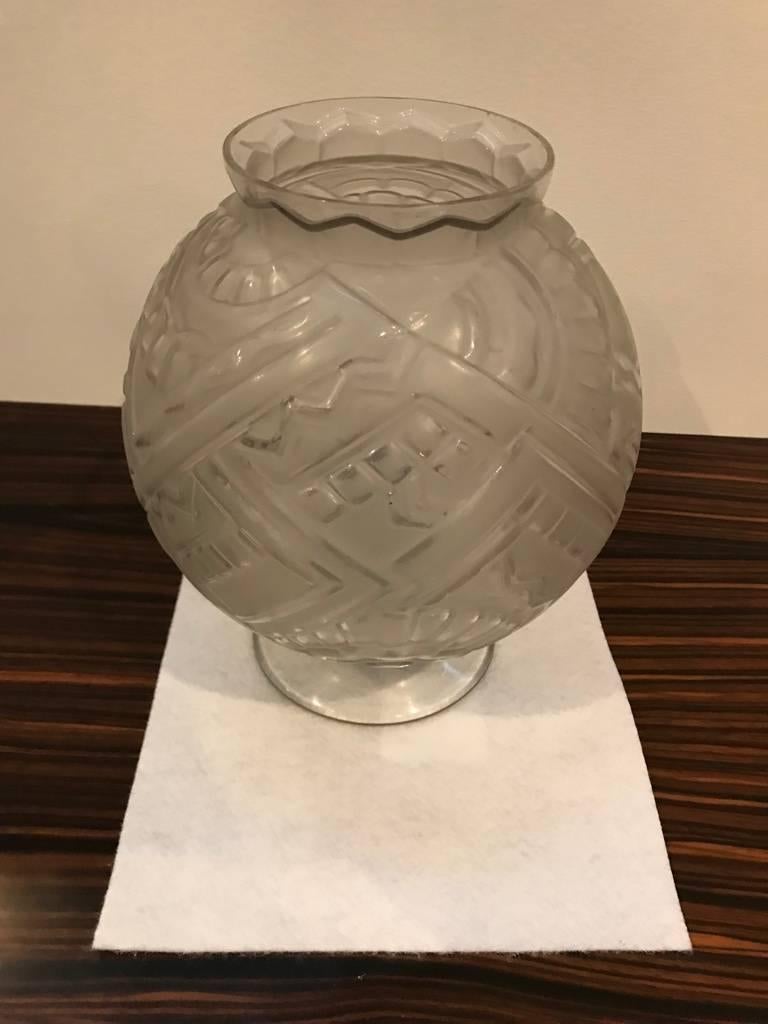 French Art Deco Geometric Signed Sabino Vase For Sale 2
