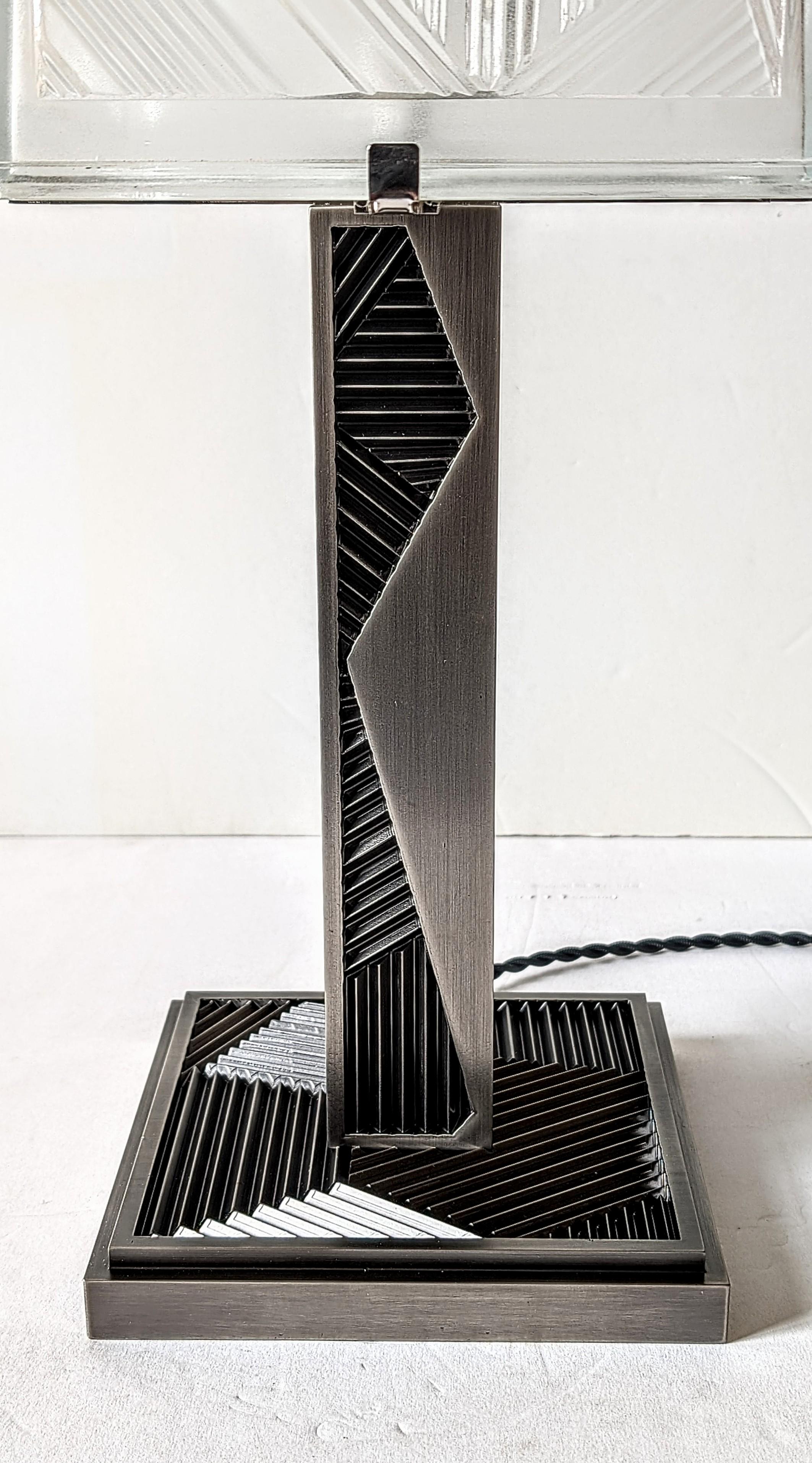 French Art Deco Geometric Table Lamp Signed by Sabino (pair available) For Sale 4