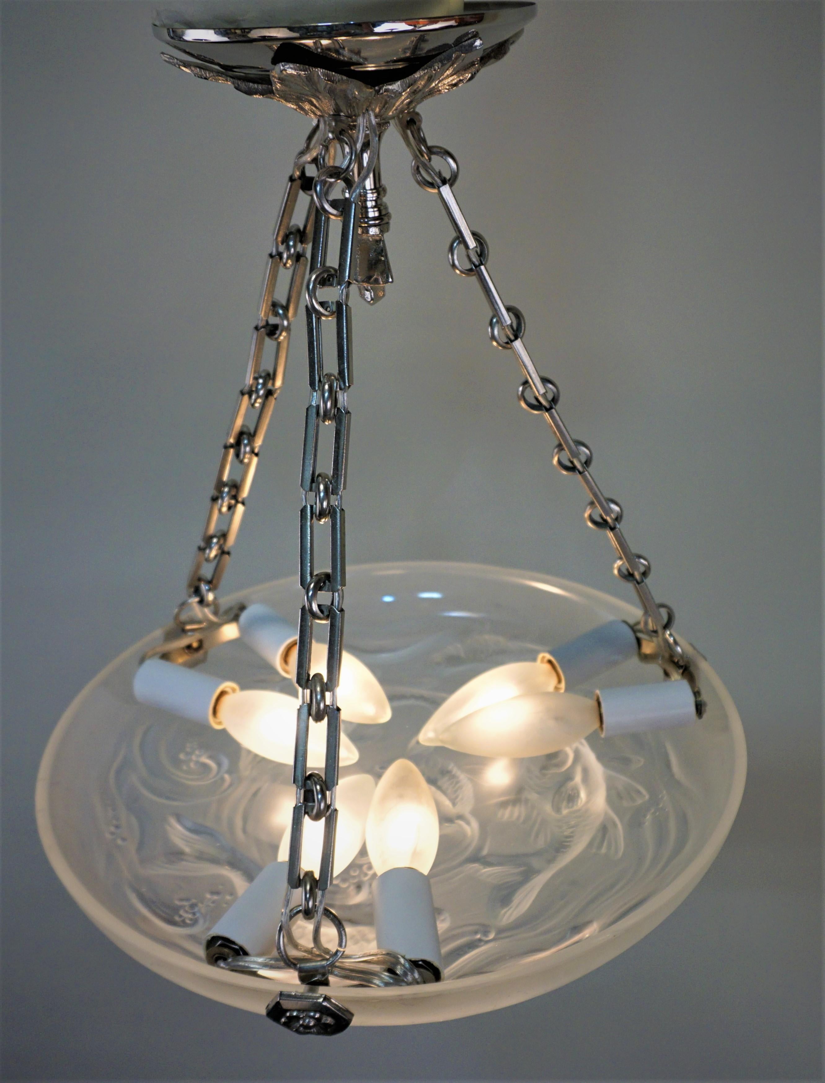 French Art Deco Glass Chandelier by Verlys 1