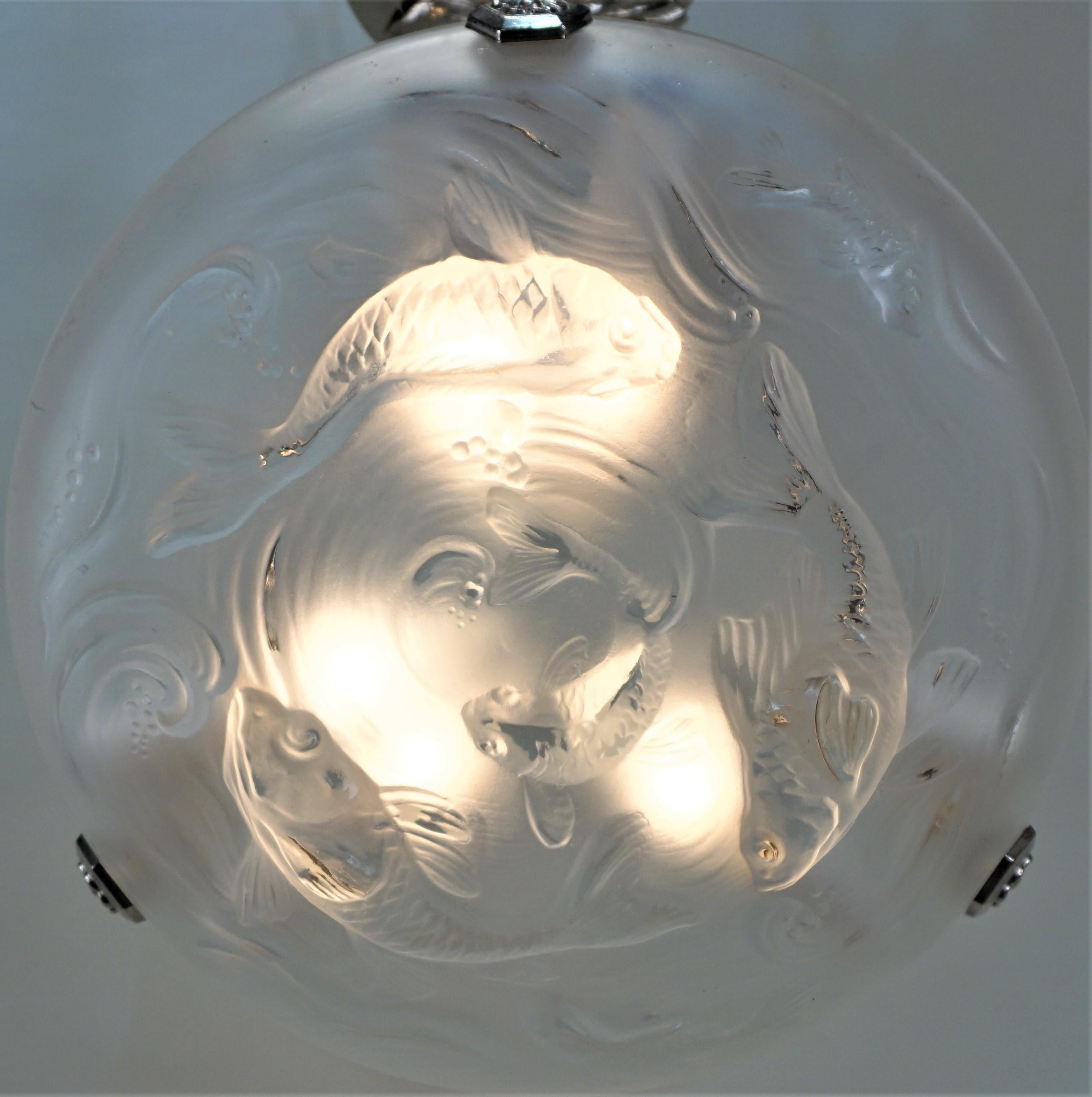 French Art Deco Glass Chandelier by Verlys 2