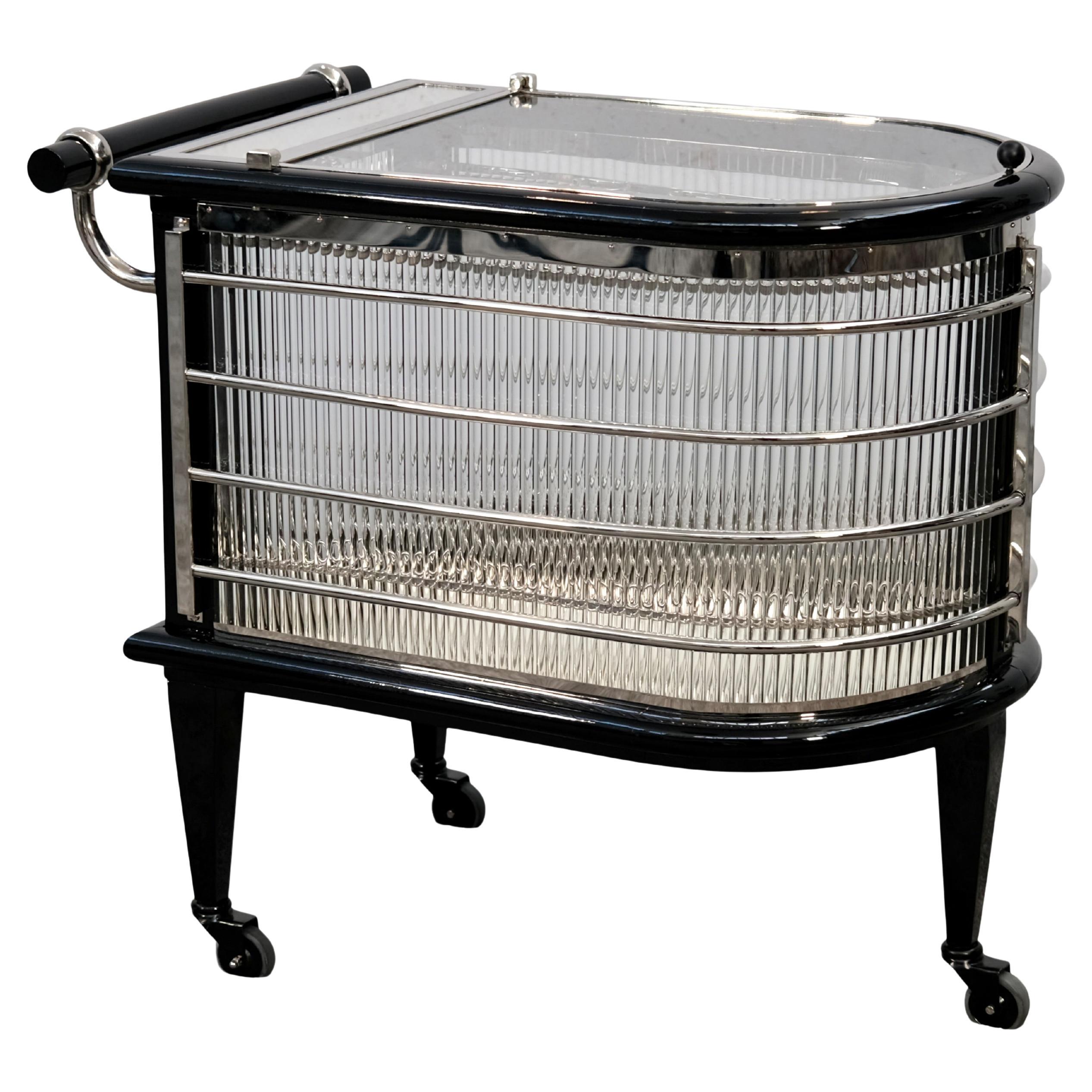 Carrito de Bar de Varillas de Cristal Art Decó Francés en Negro con Botelleros Cromados, Años 30 en venta