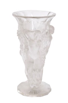 French Art Deco Glass Vase with Dancer Figures All Around by Verlys 1920's