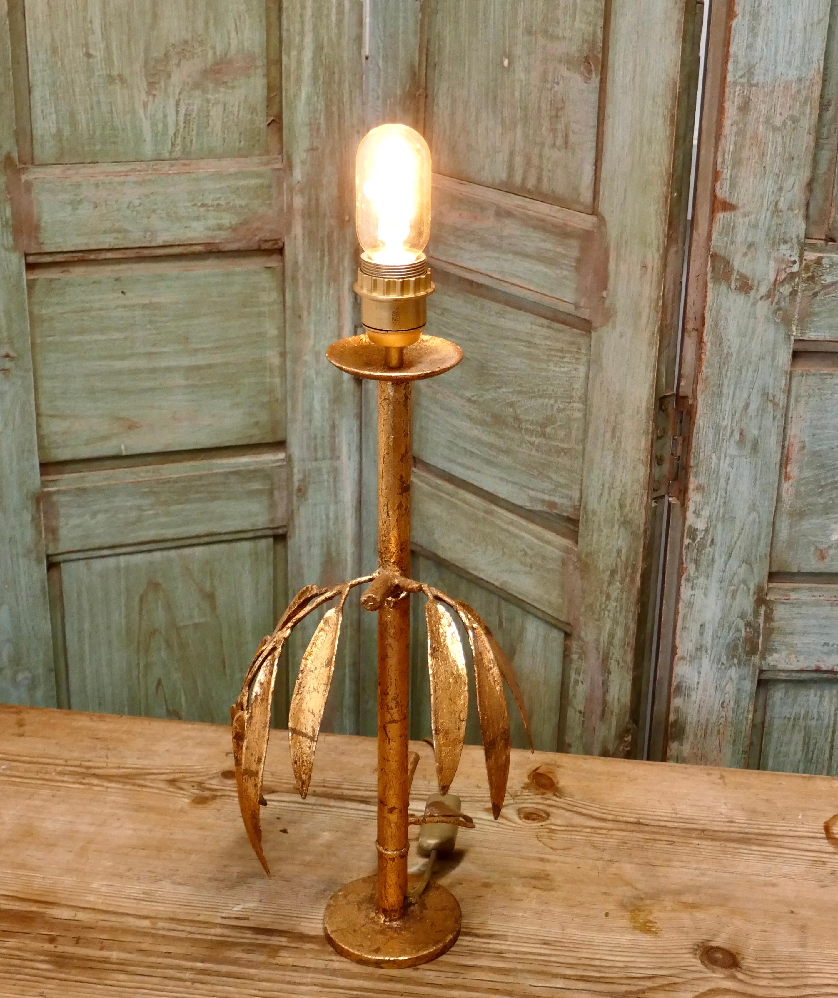 French Art Deco Gold Palm Leaf Table Lamp In Good Condition In Chillerton, Isle of Wight