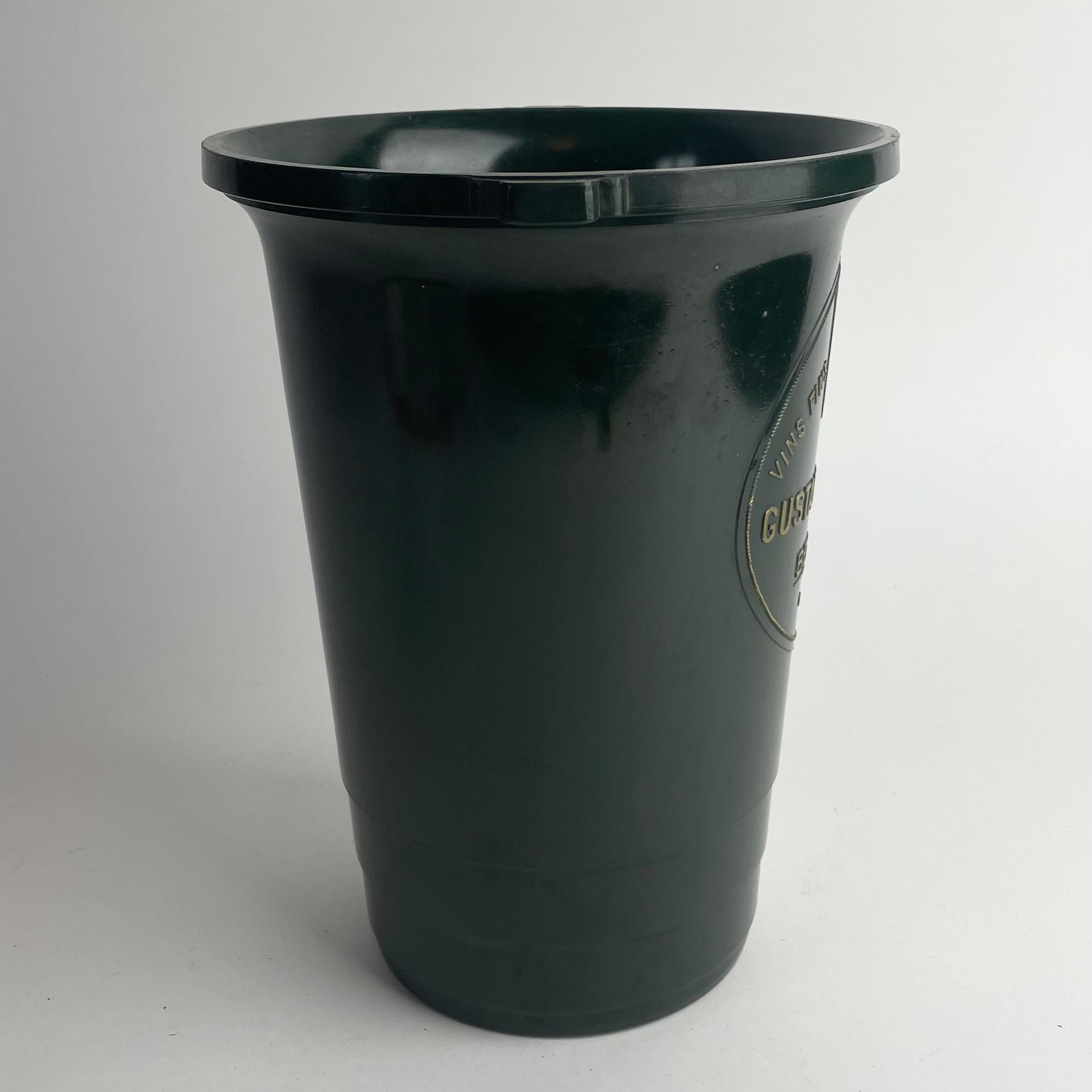 Französischer Art Deco Weinkühler aus grünem Bakelit, 1930er Jahre im Angebot 1