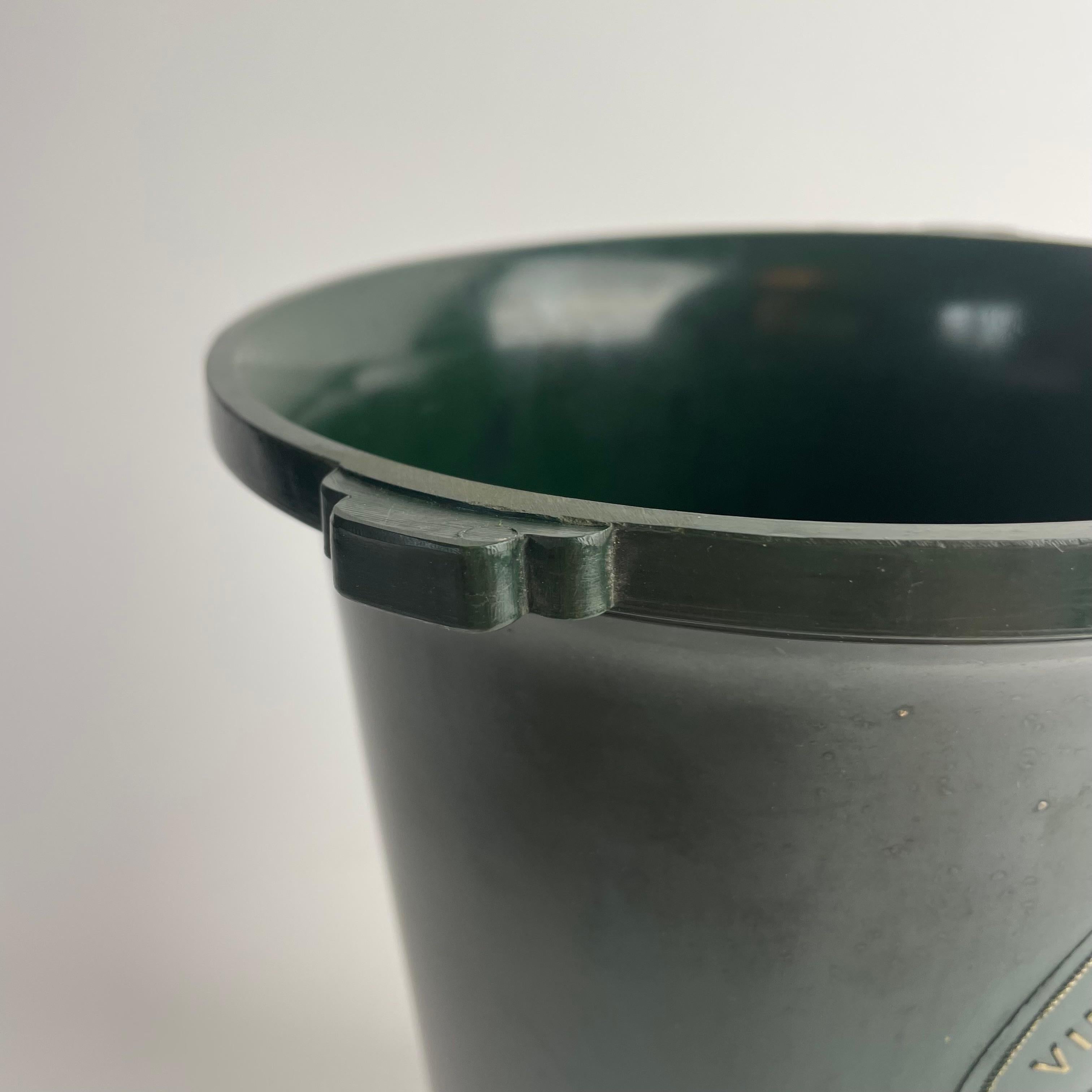 Französischer Art Deco Weinkühler aus grünem Bakelit, 1930er Jahre im Angebot 3