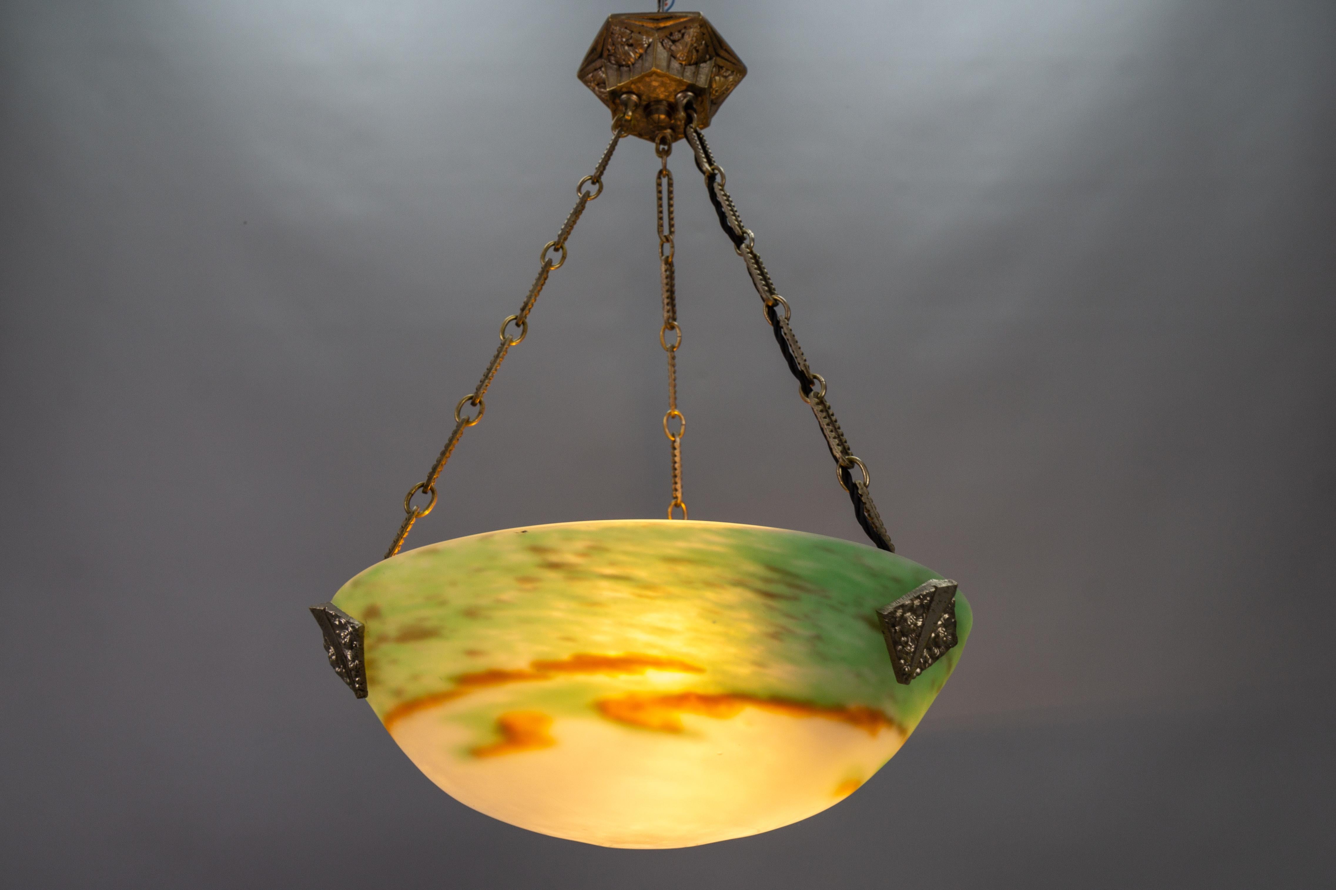 French Art Deco Green Glass Pendant Light by Muller Frères Luneville, 1920s For Sale 9