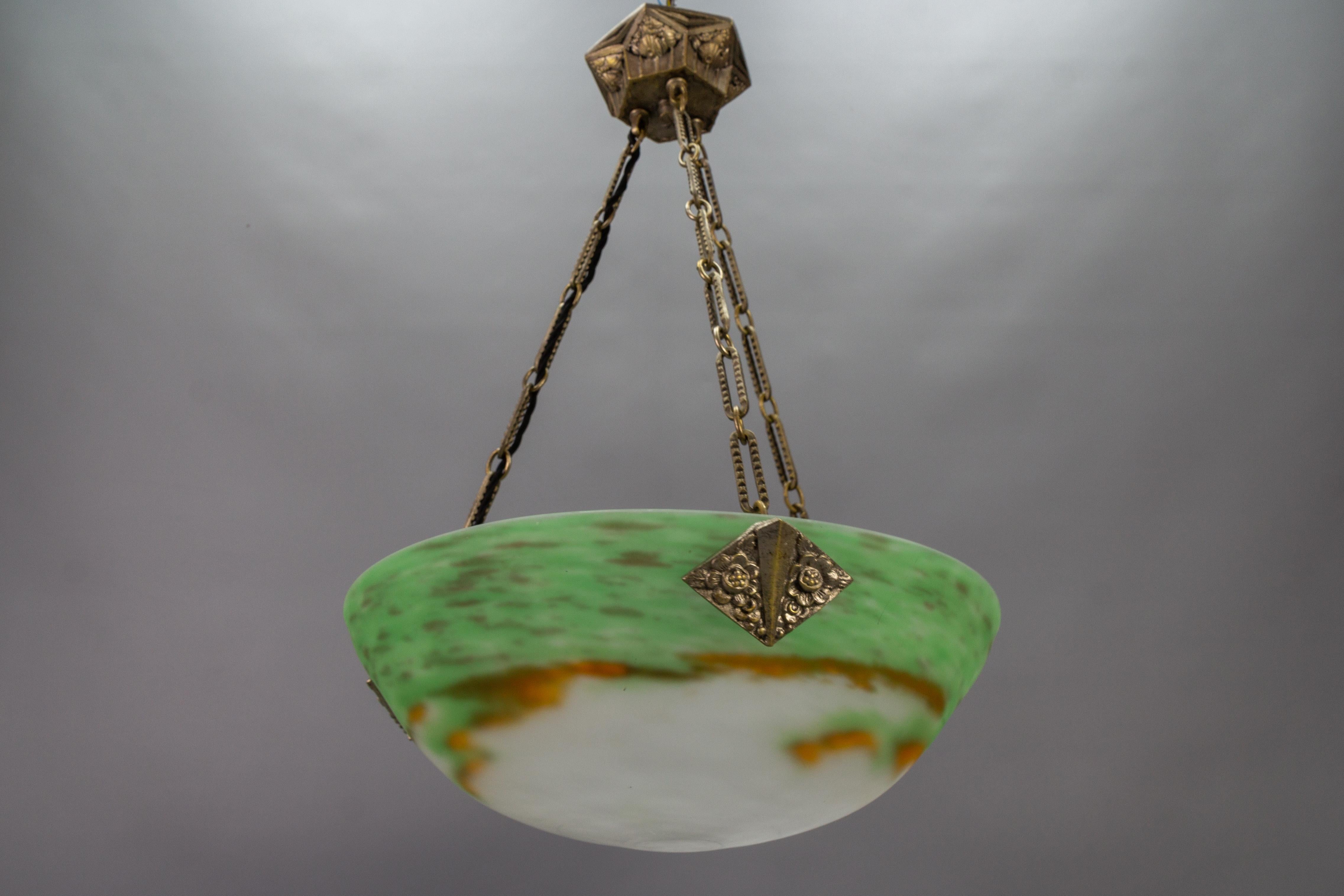 French Art Deco Green Glass Pendant Light by Muller Frères Luneville, 1920s For Sale 2