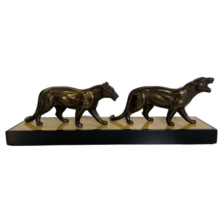 French Art Deco Group of Panthers Sculpture, 1930s For Sale