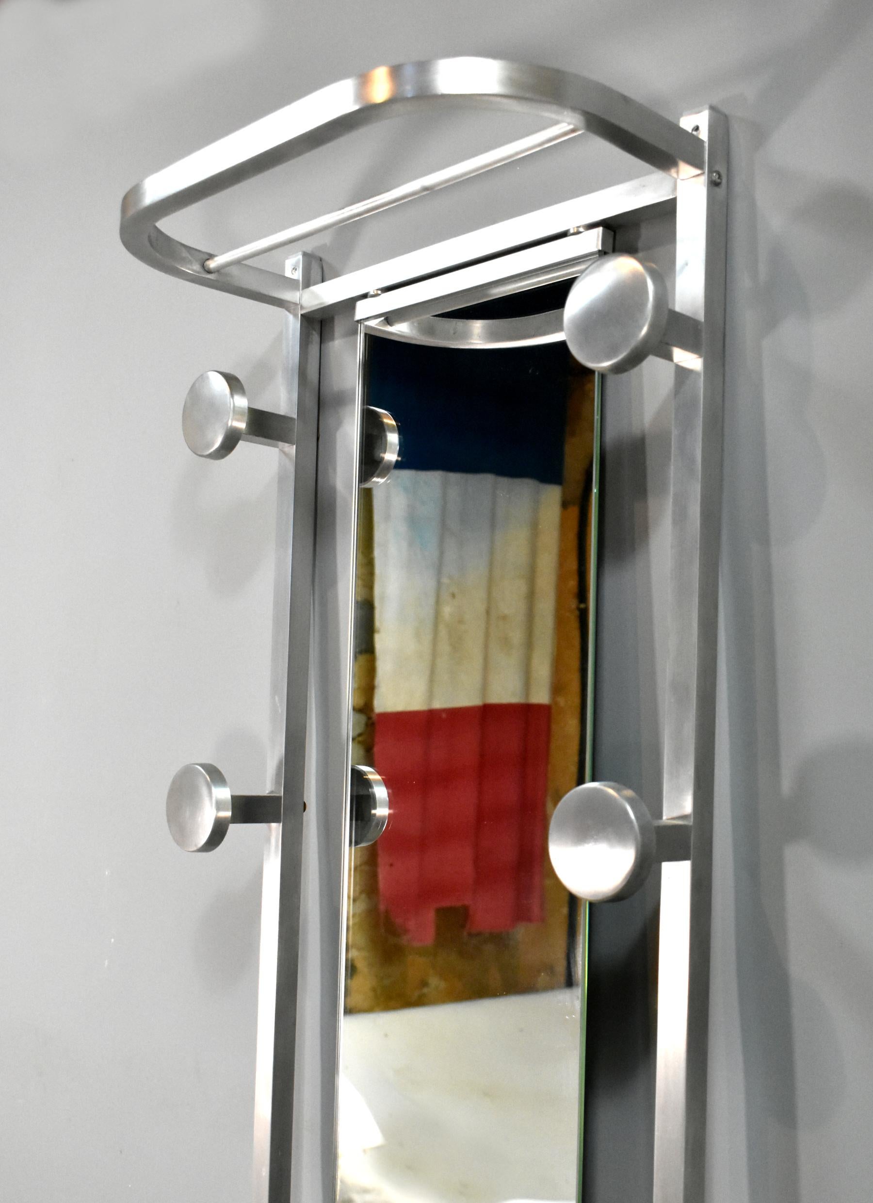 20th Century French Art Deco Hall Coat Stand in Polished Aluminum