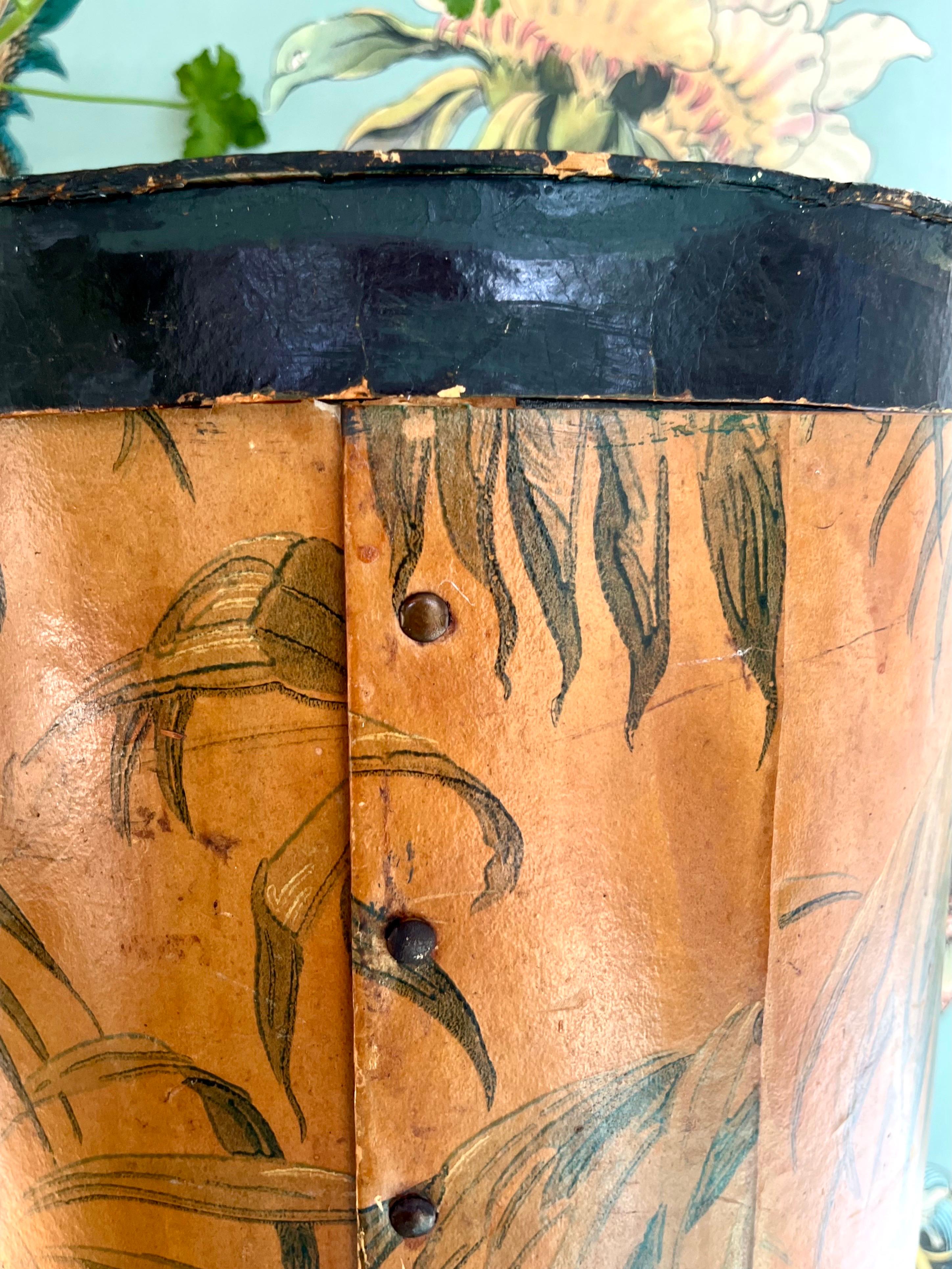 French Art Deco Hat Box with Exotic Leaf Motif, 1920s–1930s For Sale 2
