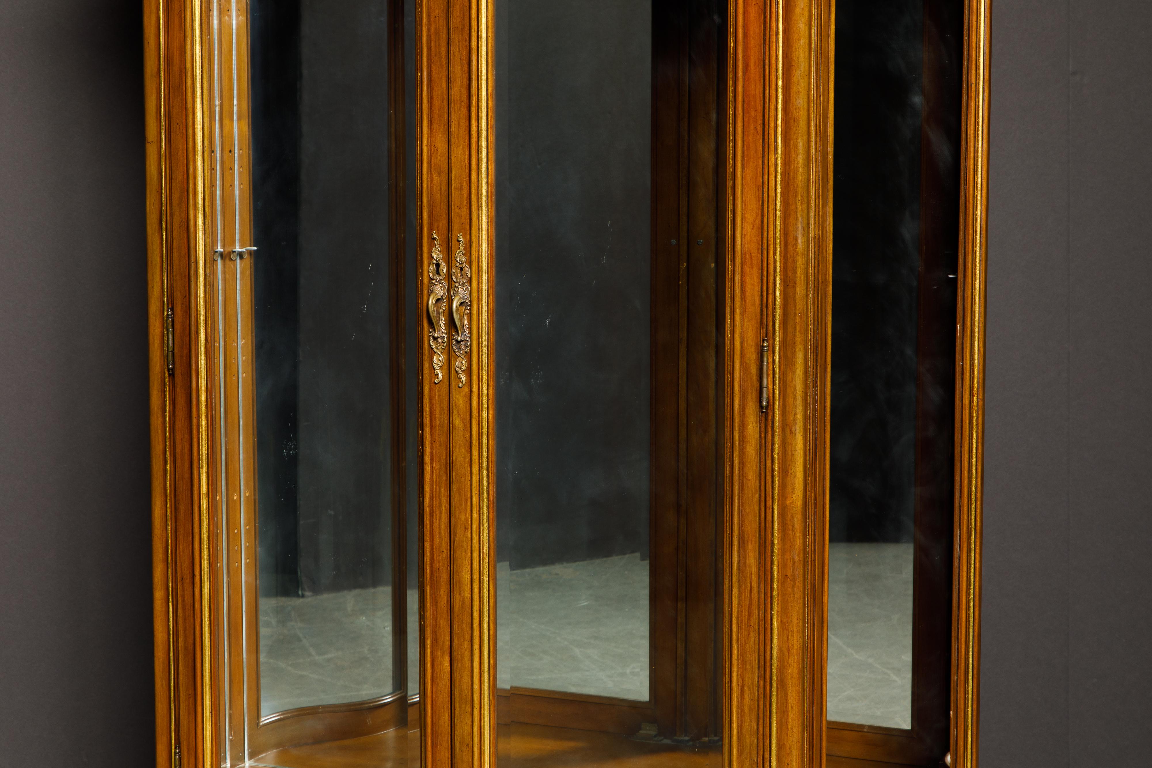 Brass French Art Deco Illuminated and Mirrored Vitrine Display Cabinet