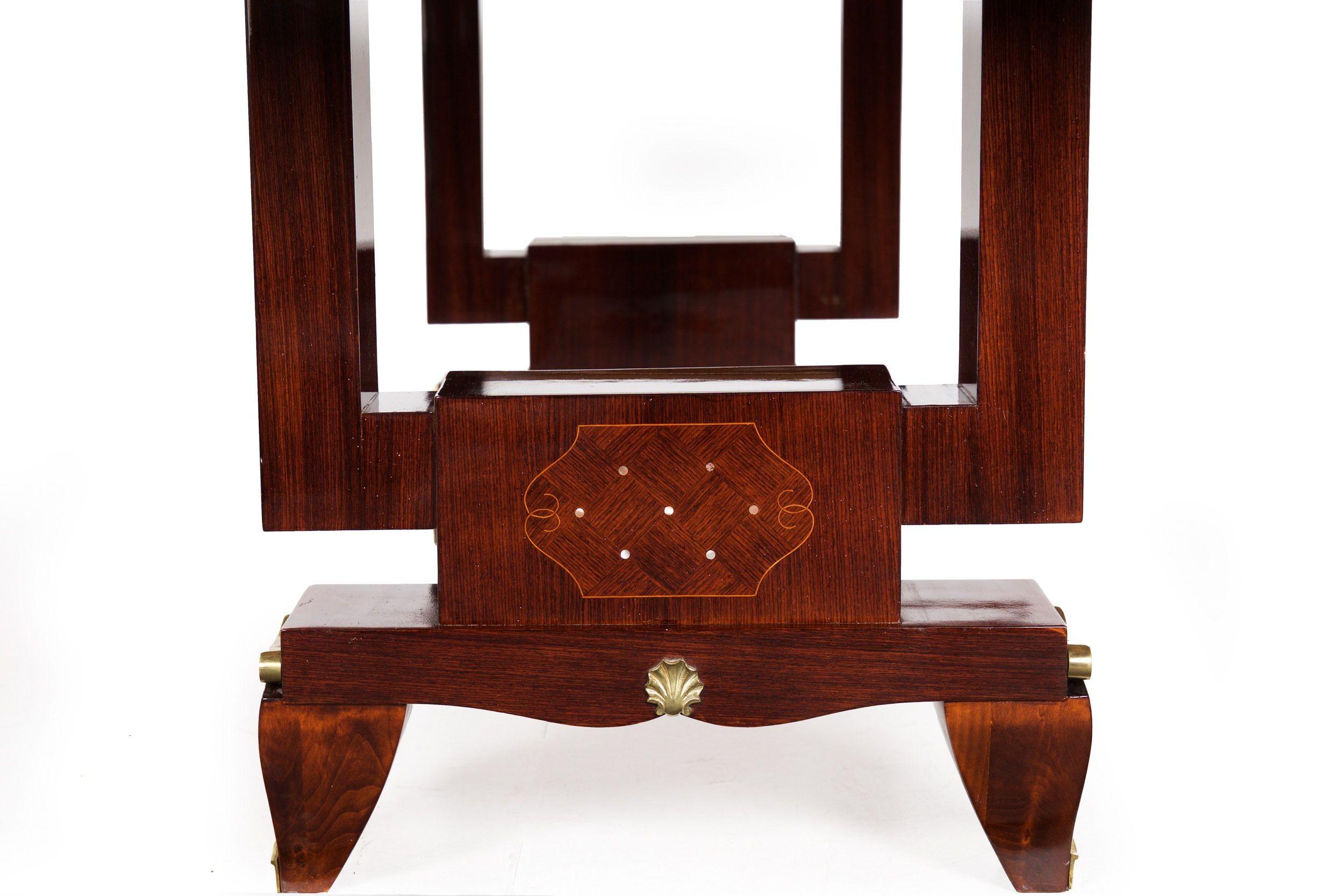 French Art Deco Inlaid Mother-of-Pearl Rosewood Dining Table, circa 1940s For Sale 5