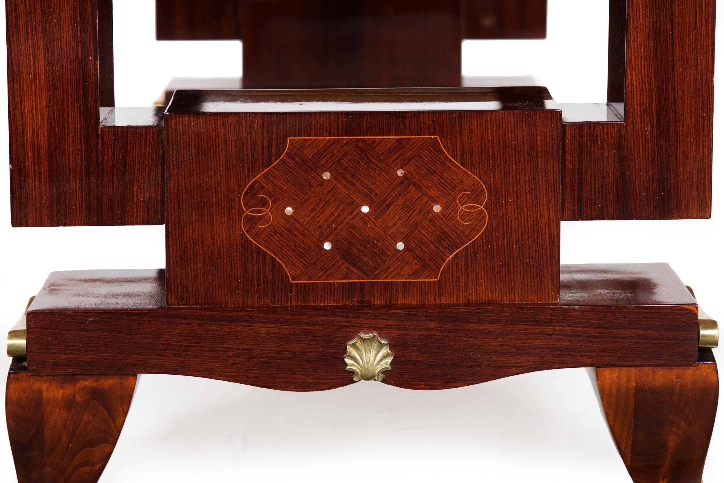 French Art Deco Inlaid Mother-of-Pearl Rosewood Dining Table, circa 1940s In Good Condition For Sale In Shippensburg, PA