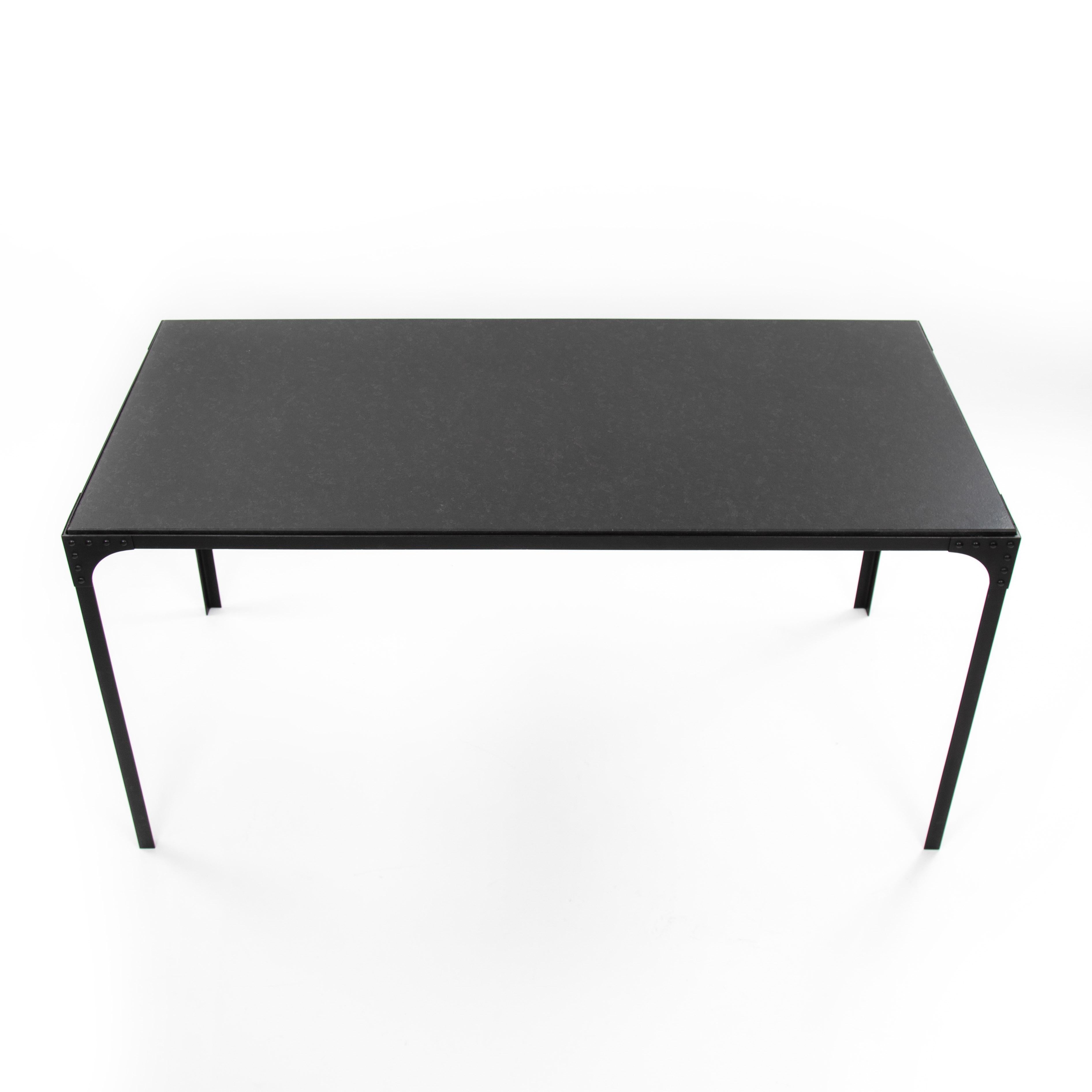 Französischer Art Déco-Schreibtisch aus Eisen und Marmor im Industrial Design 1940er Jahre (Geschmiedet)