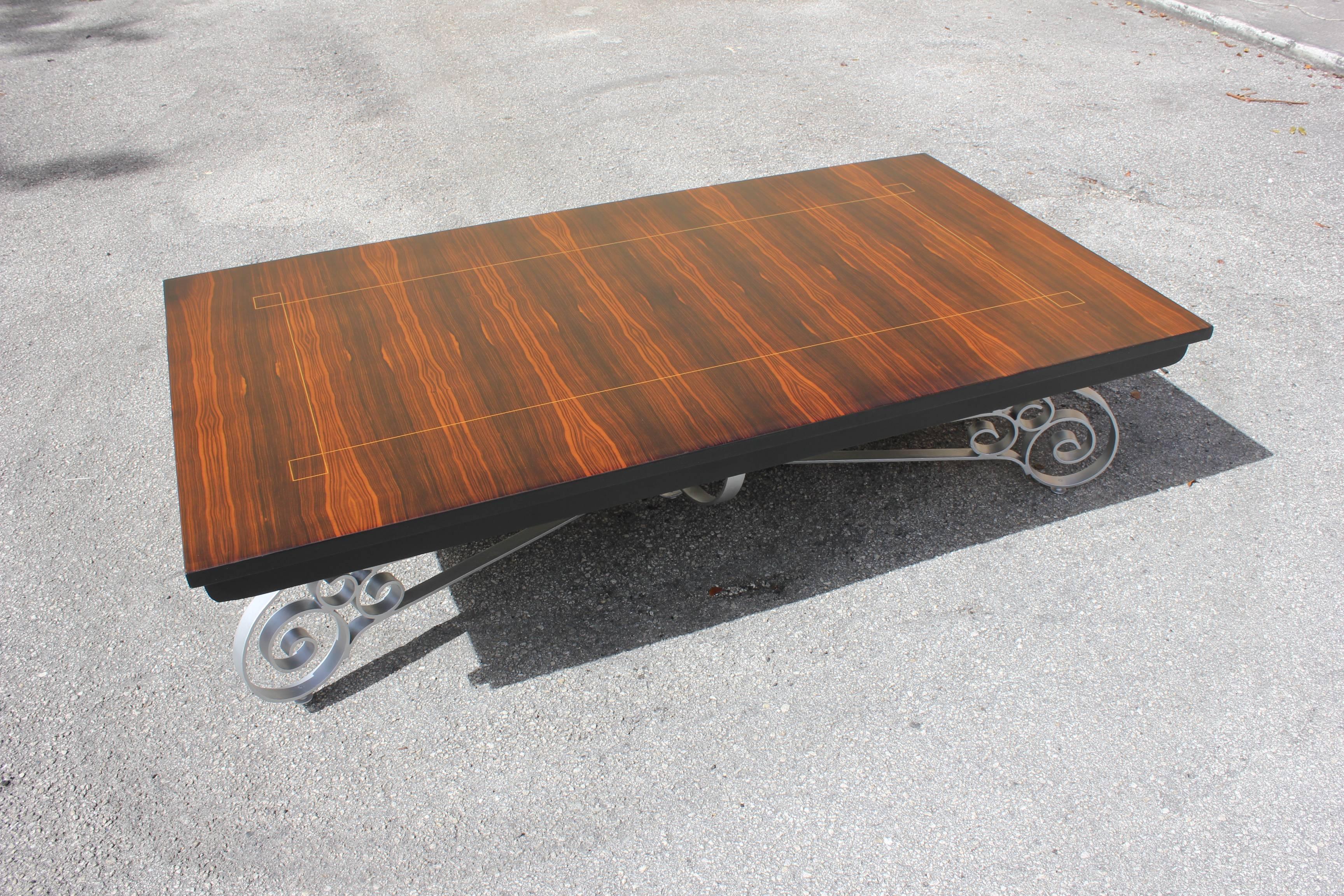 French Art Deco Iron Base Exotic Macassar Ebony Coffee Table, circa 1940s In Excellent Condition In Hialeah, FL