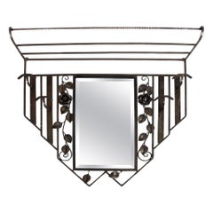 Appendiabiti a specchio in ferro Art Deco francese del 1930 circa