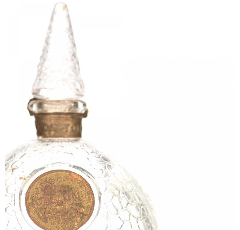 Frasco de perfume francés Art Déco Jasmin by Rahayel En relieve en venta