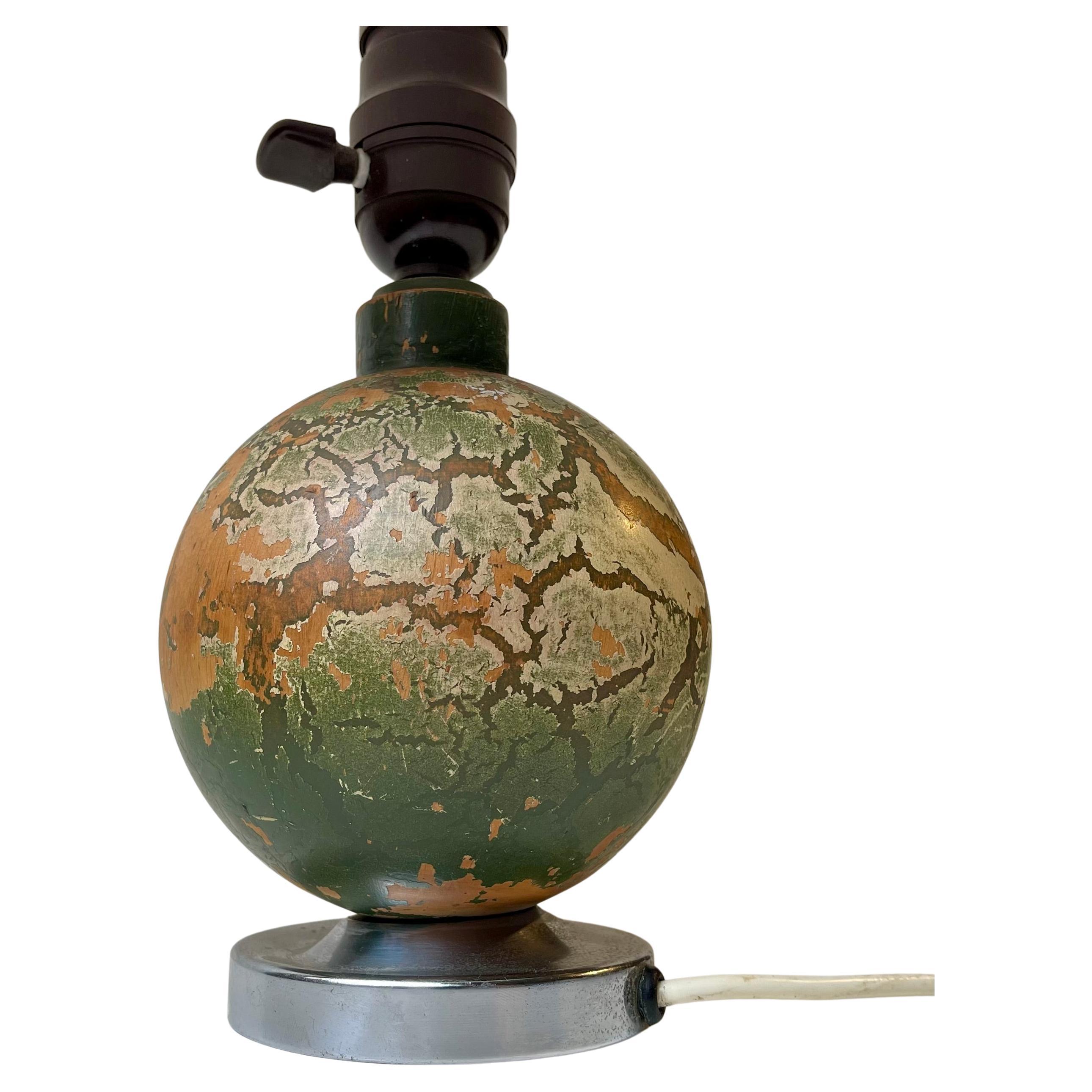 French Art Deco Jean Besnard Style Wooden Craquelé Table Lamp, 1920s