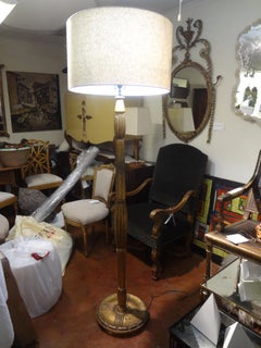 Lampadaire Art Déco français de style Jules Leleu en bois doré