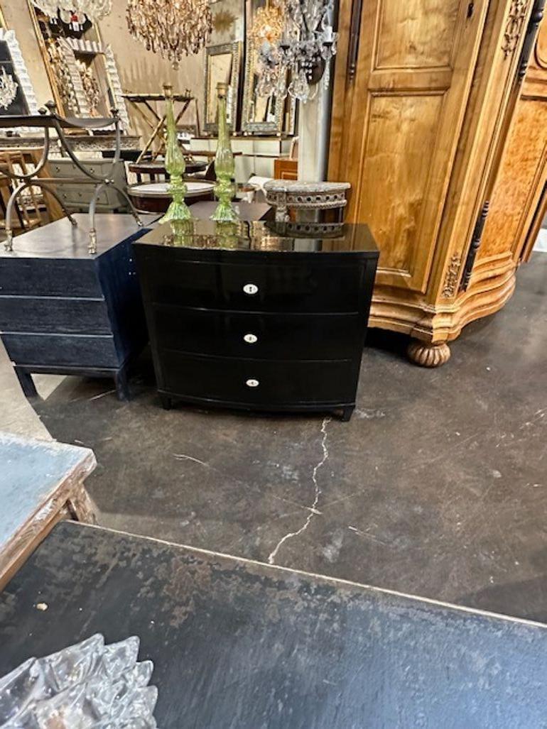 French Art Deco Lacquered Chest For Sale 2