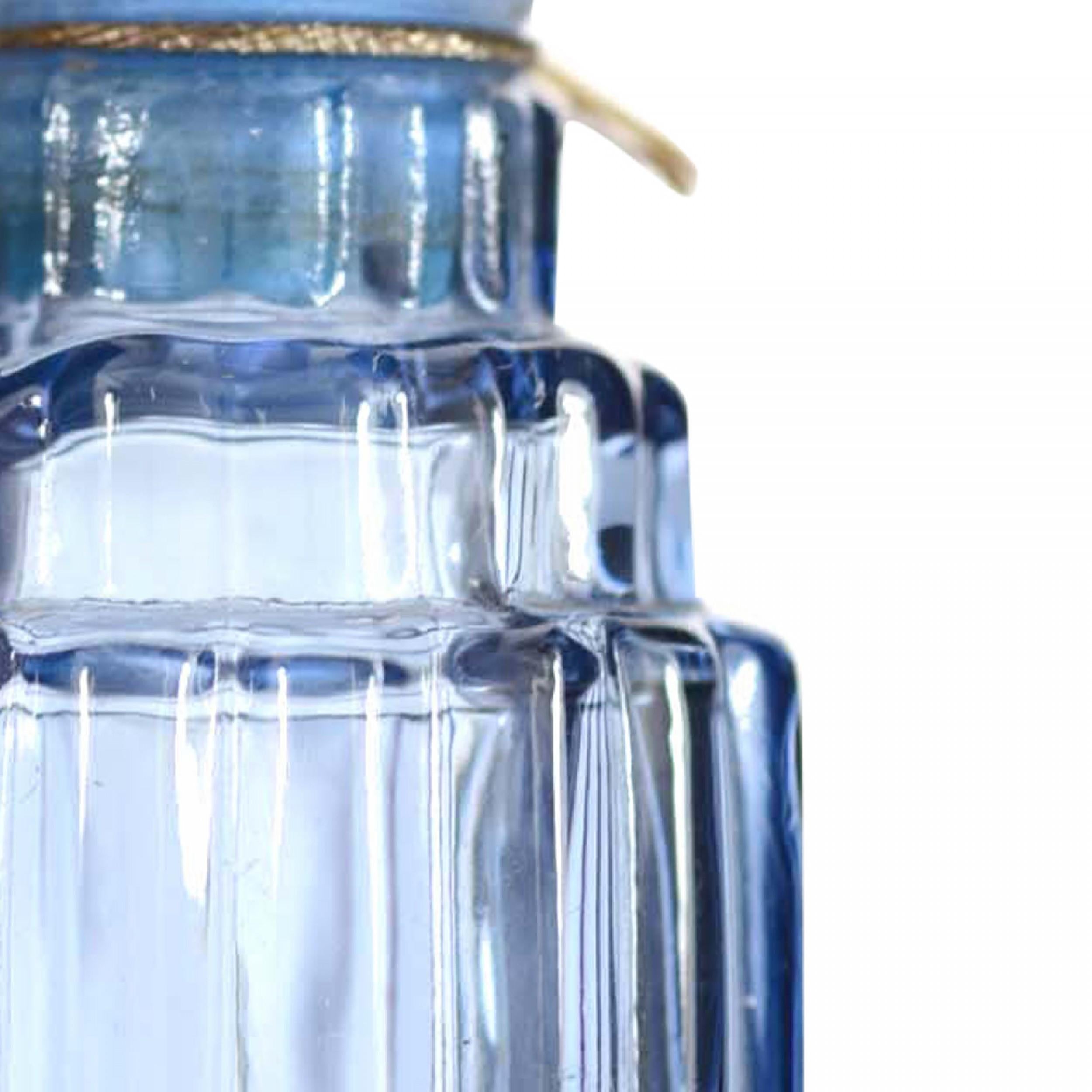 Französische Art-déco-Parfümflasche aus Lalique für Worth, Art déco im Zustand „Gut“ im Angebot in Queens, NY