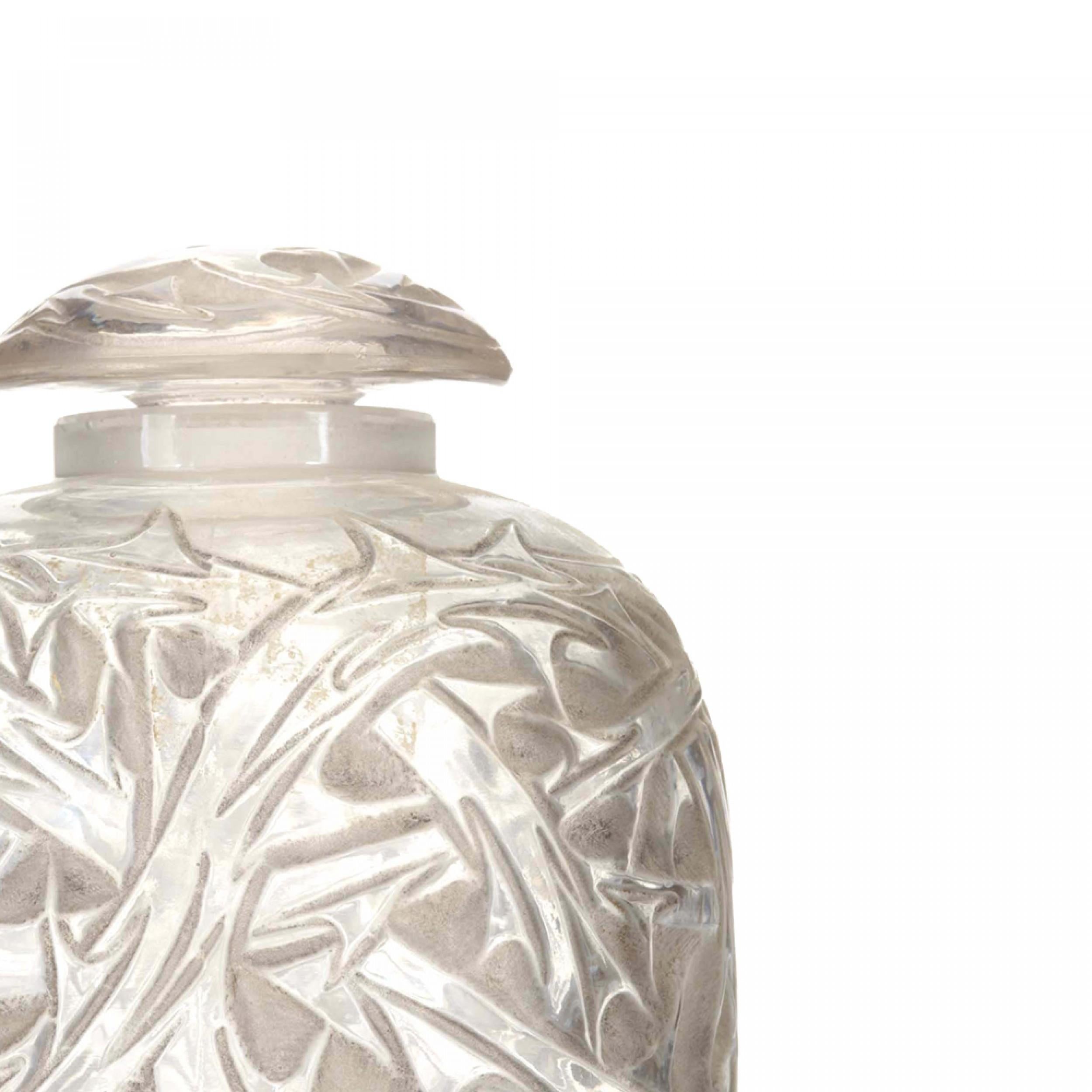Art Déco Bottiglia di profumo francese Art Deco Lalique in vendita