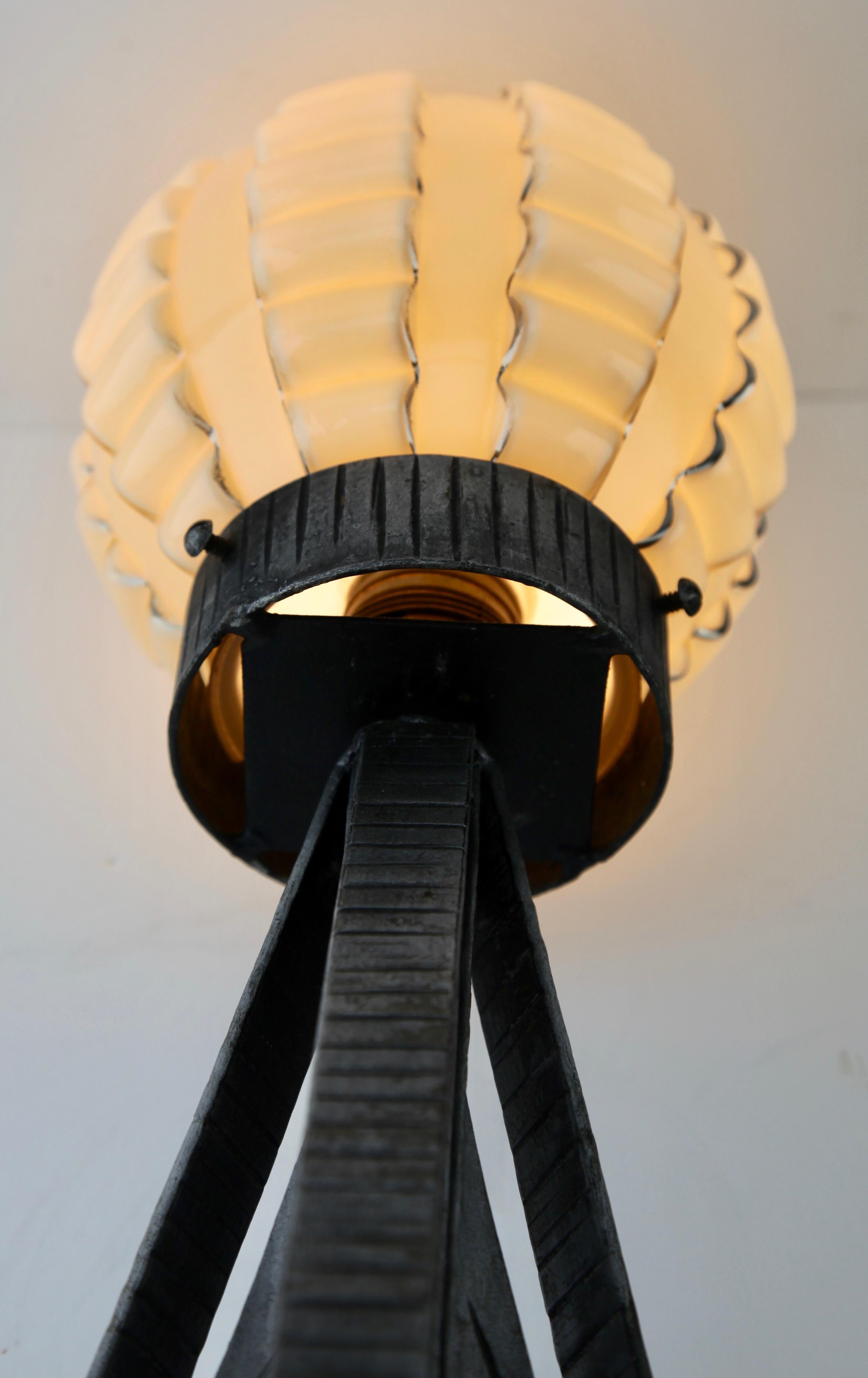 French Art Deco Lamp in Wrought Iron with Glass Shade with Golden Highlights 1