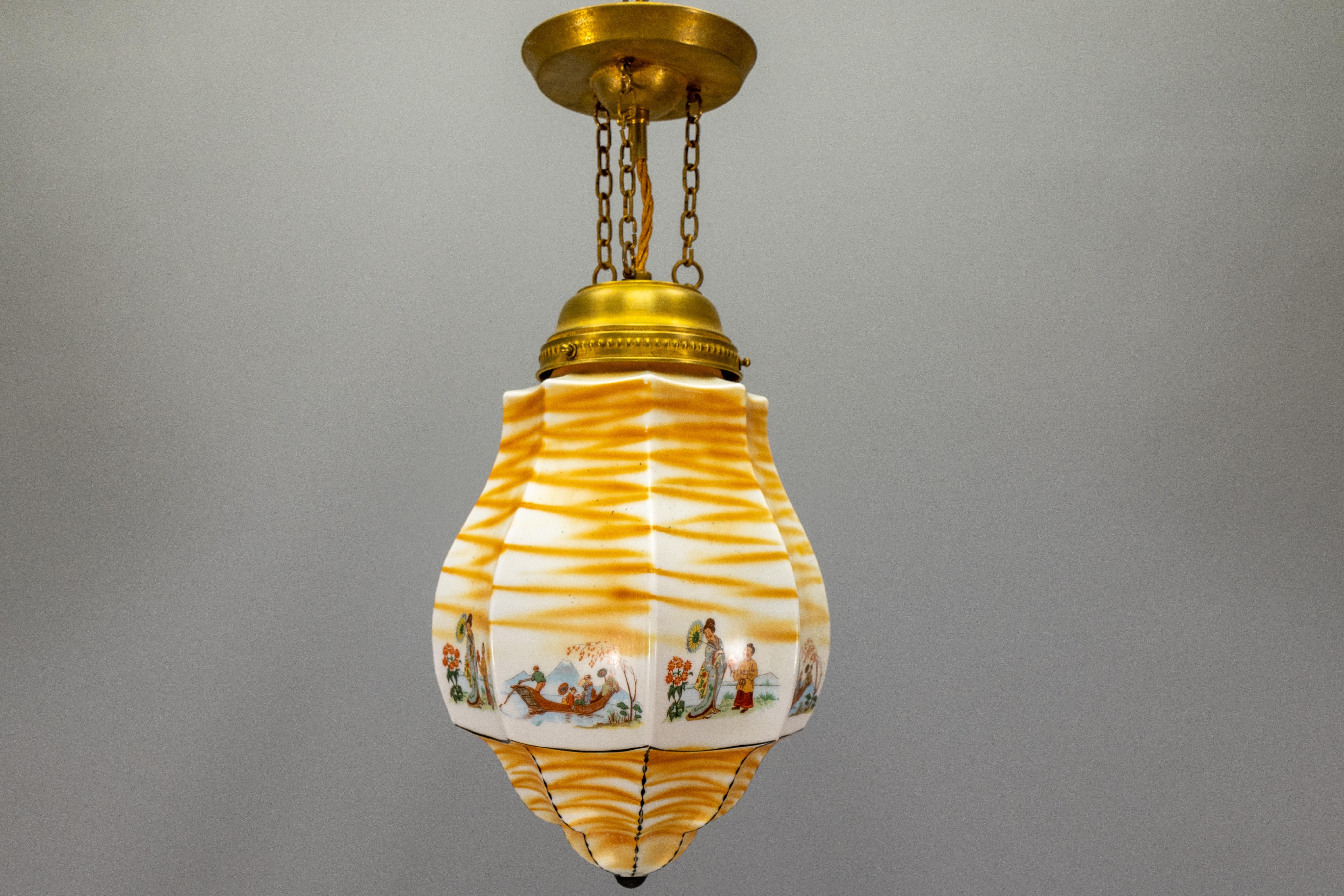 Lampada a sospensione francese Art Déco a forma di lanterna in vetro dipinto e ottone, anni '30 in vendita 4