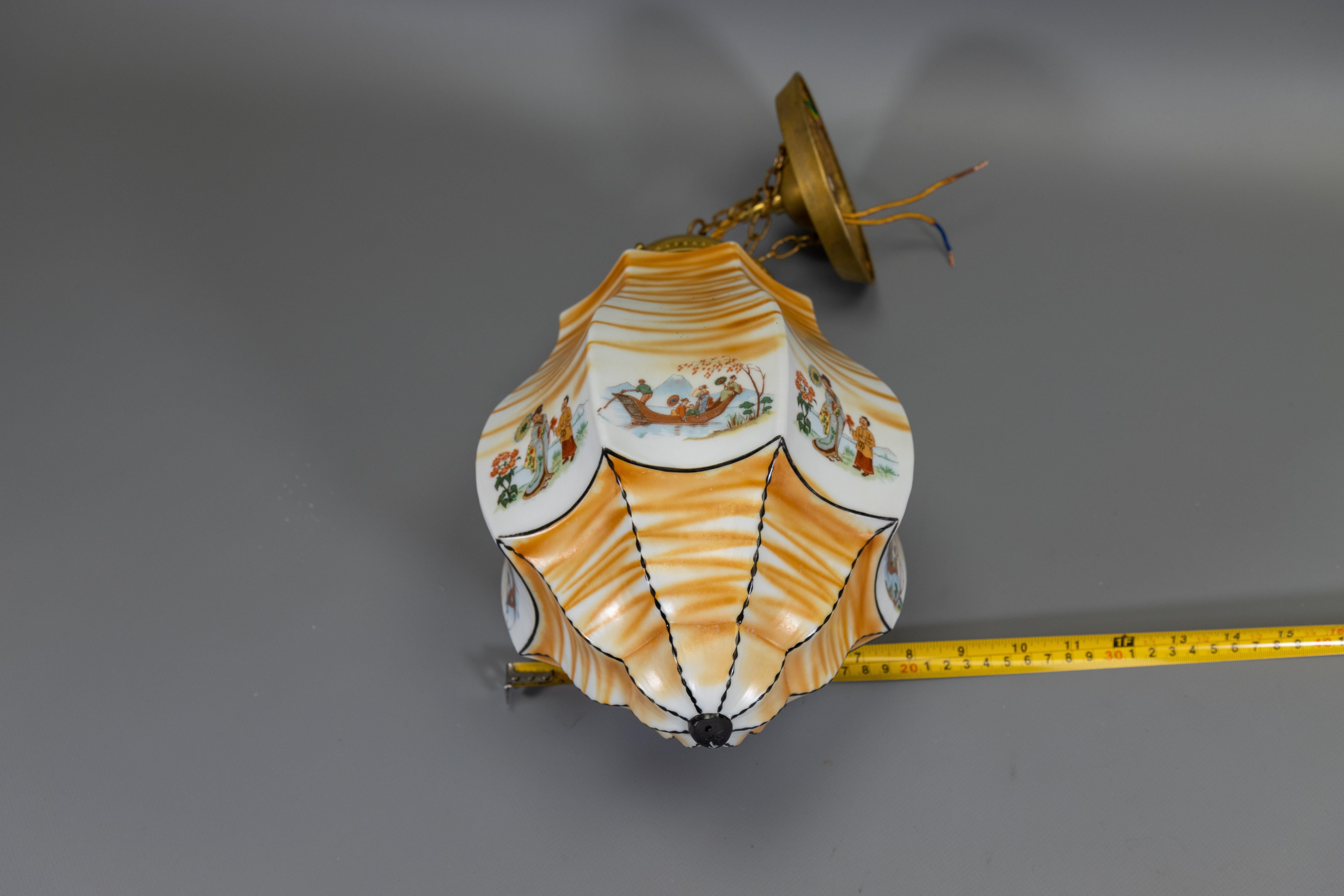 Lampada a sospensione francese Art Déco a forma di lanterna in vetro dipinto e ottone, anni '30 in vendita 11