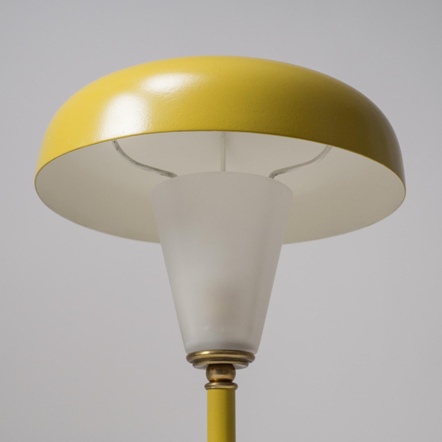 French Art Deco Lantern Table Lamp, 1940s 2