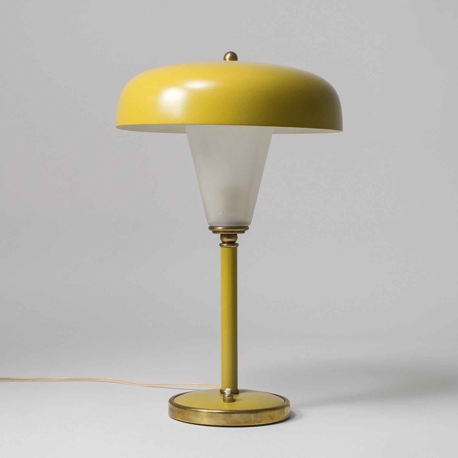 French Art Deco Lantern Table Lamp, 1940s 4