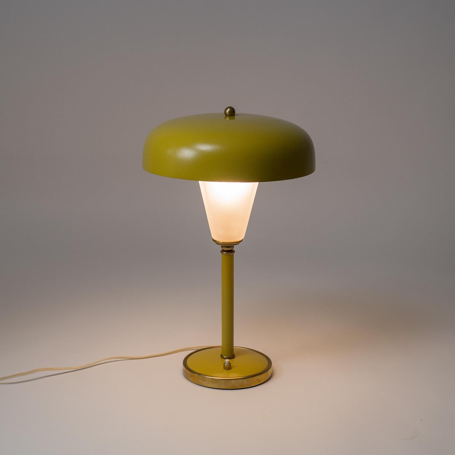 French Art Deco Lantern Table Lamp, 1940s 8