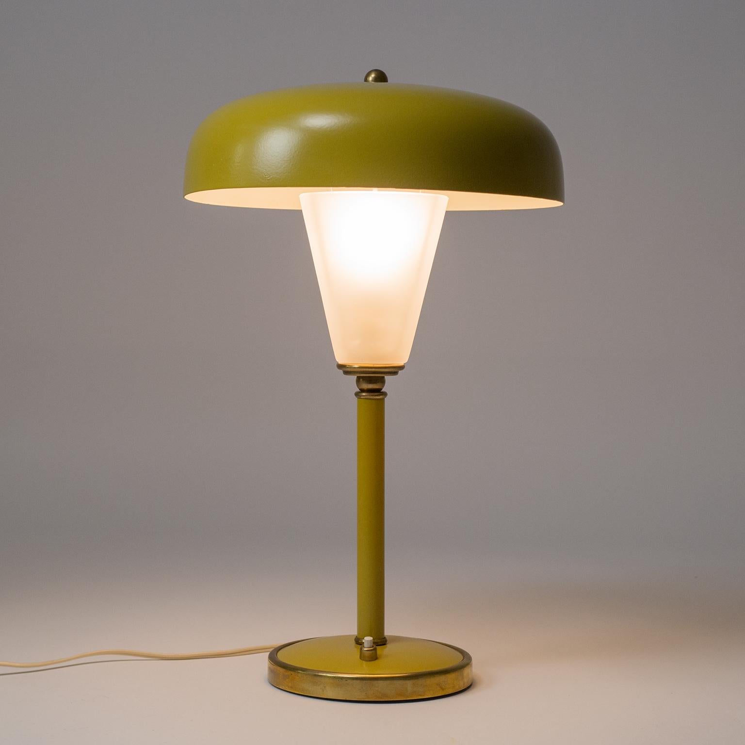 French Art Deco Lantern Table Lamp, 1940s (Lackiert)