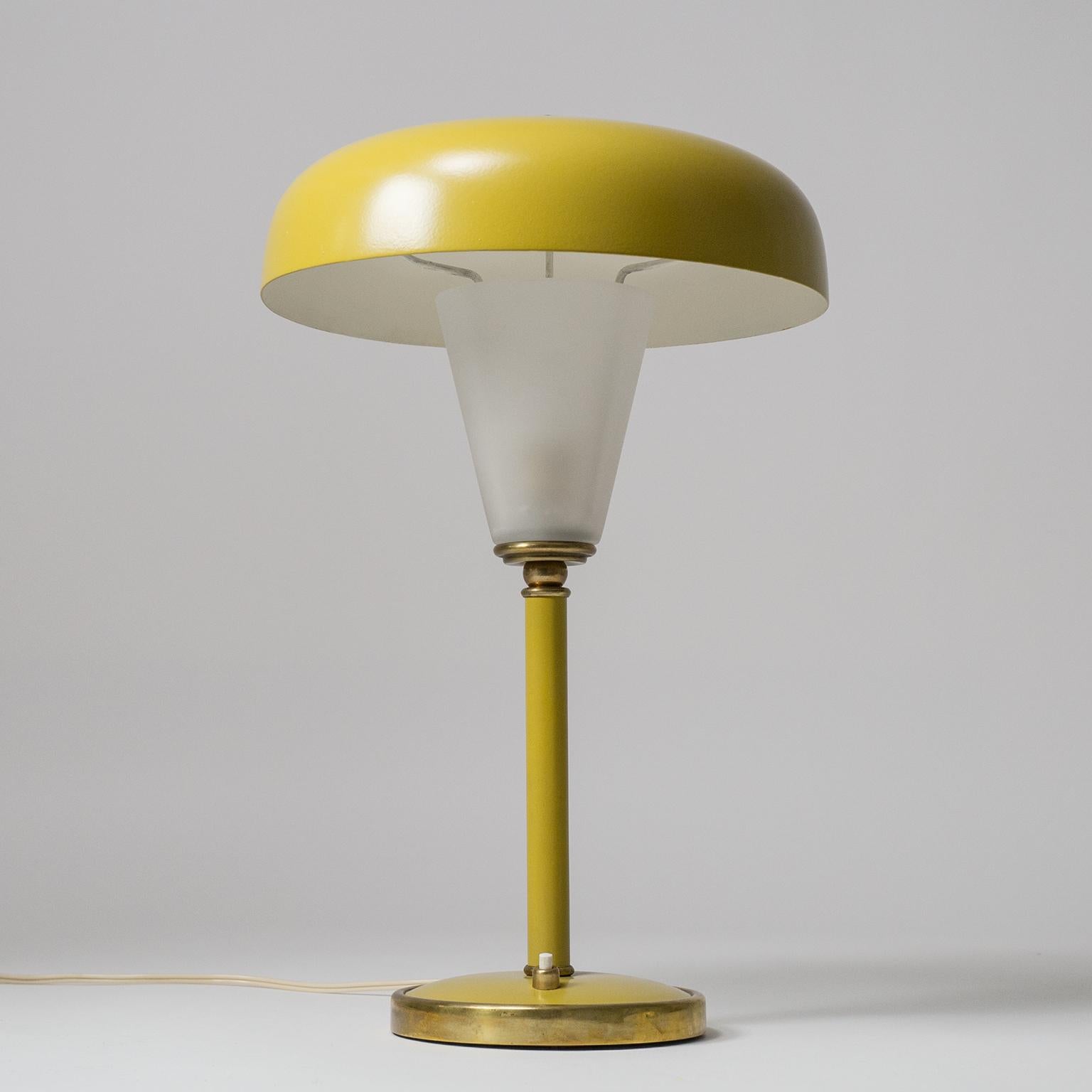 French Art Deco Lantern Table Lamp, 1940s 1