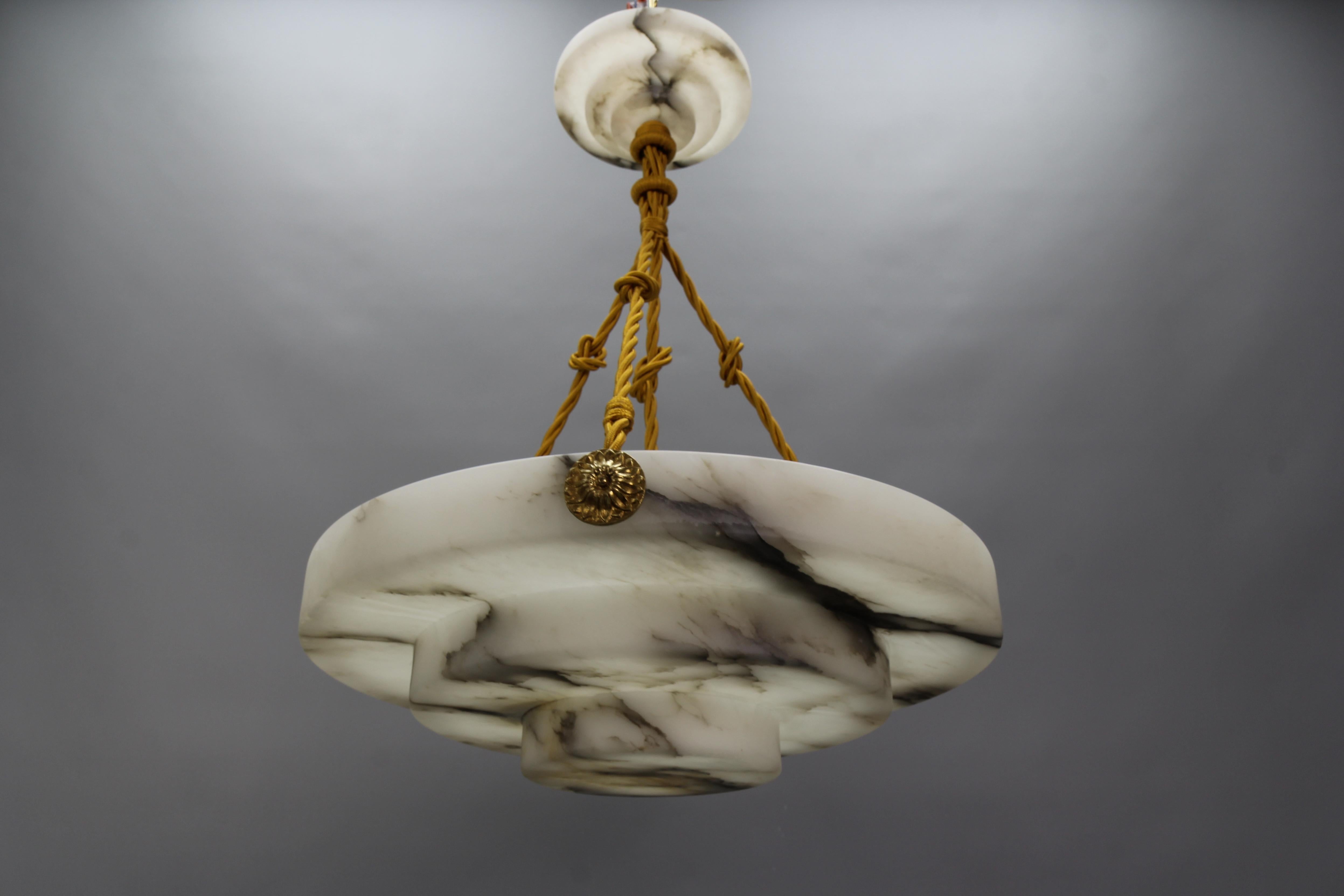 French Art Deco Layered White and Black Alabaster Pendant Light, 1920s 14