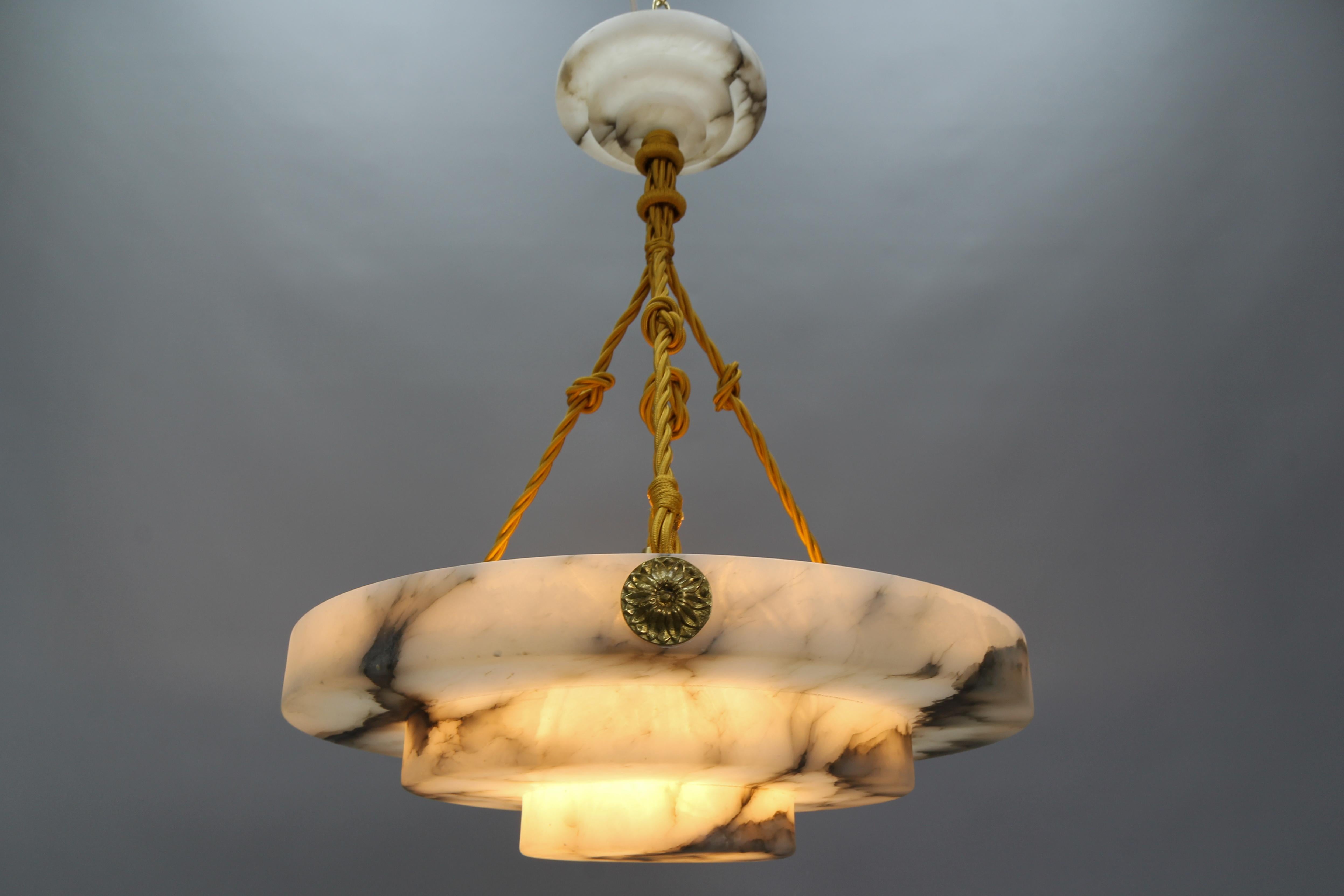 French Art Deco Layered White and Black Alabaster Pendant Light, 1920s 15
