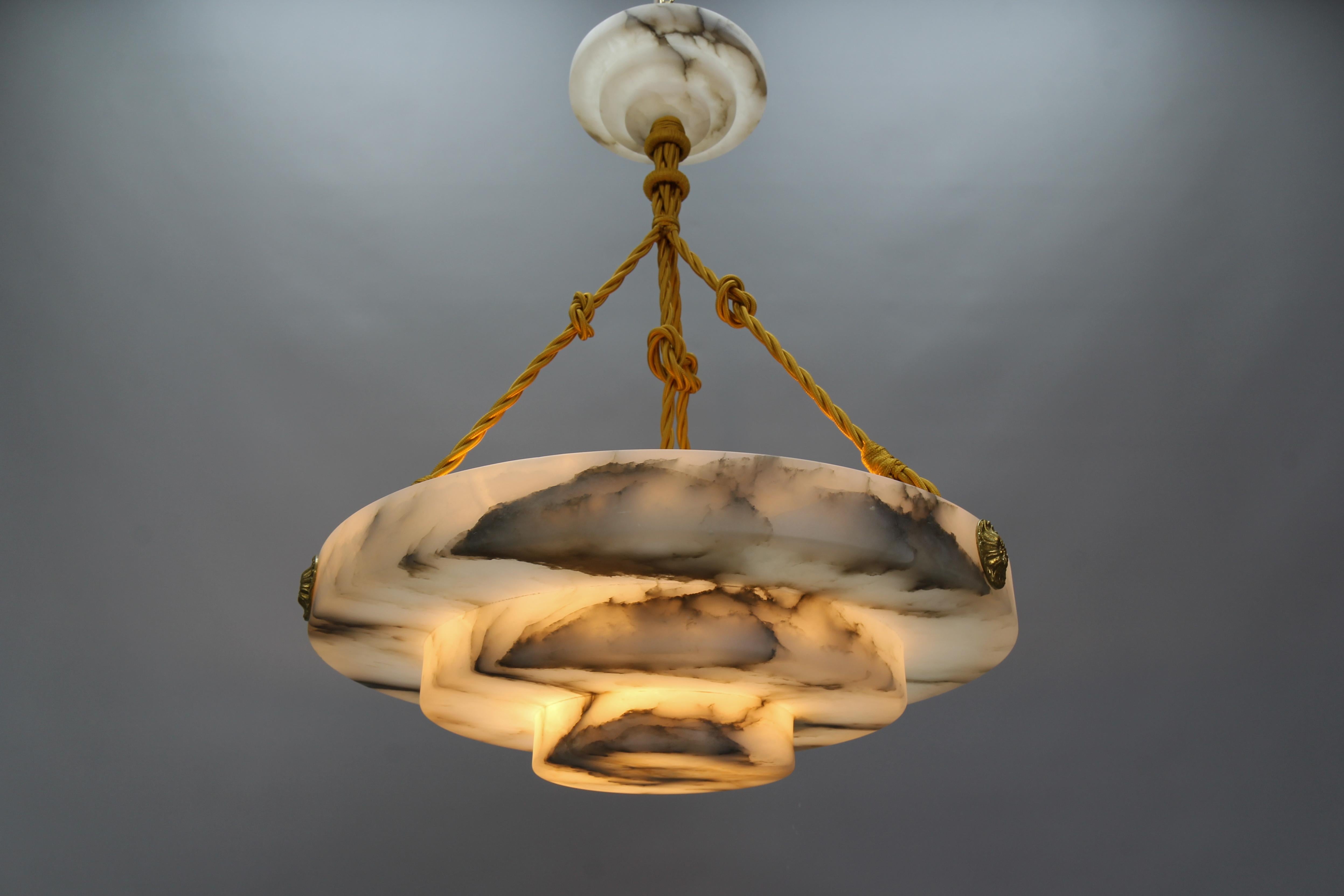 French Art Deco Layered White and Black Alabaster Pendant Light, 1920s 4