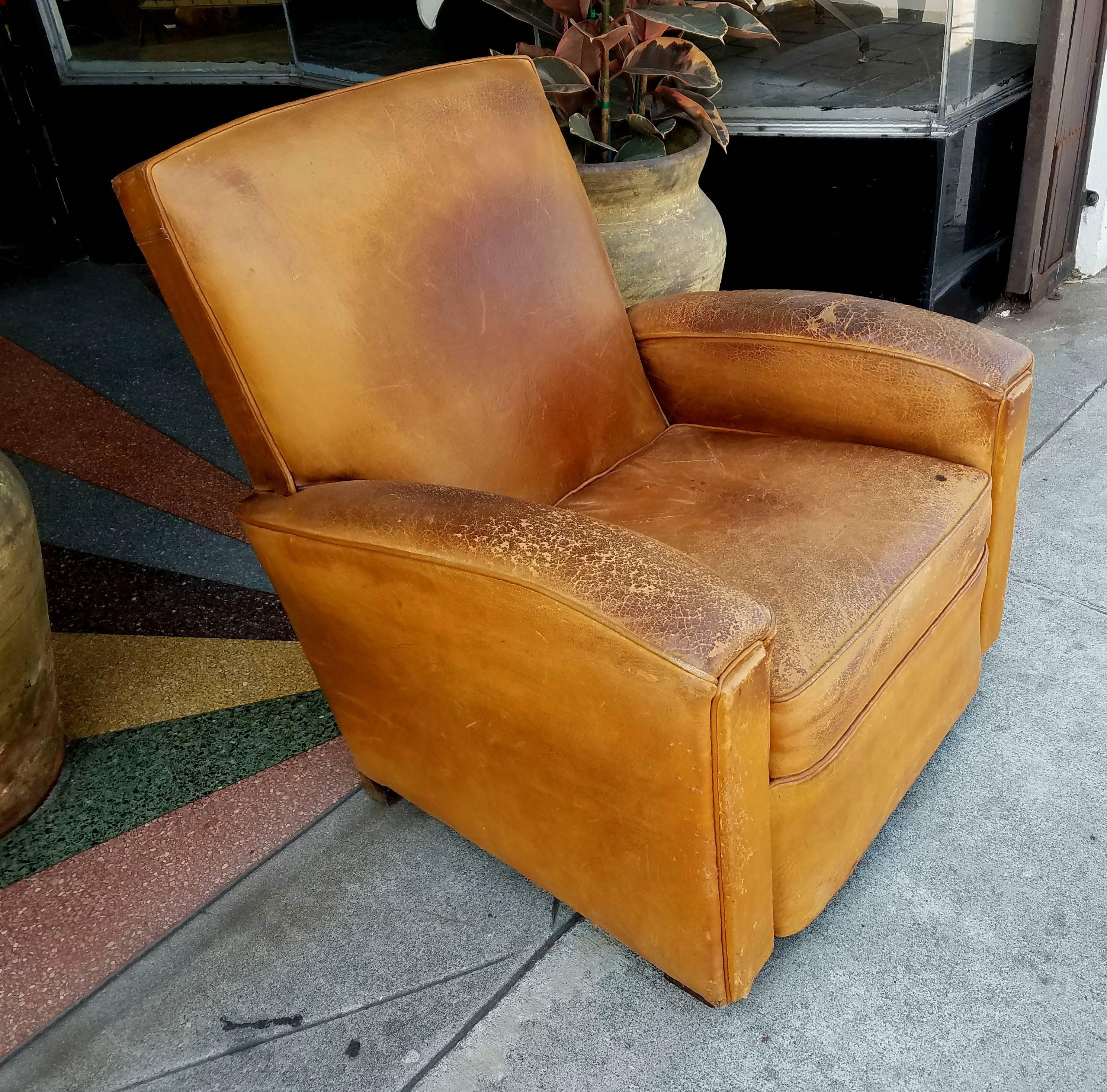 Mid-20th Century French Art Deco Leather Club Chair