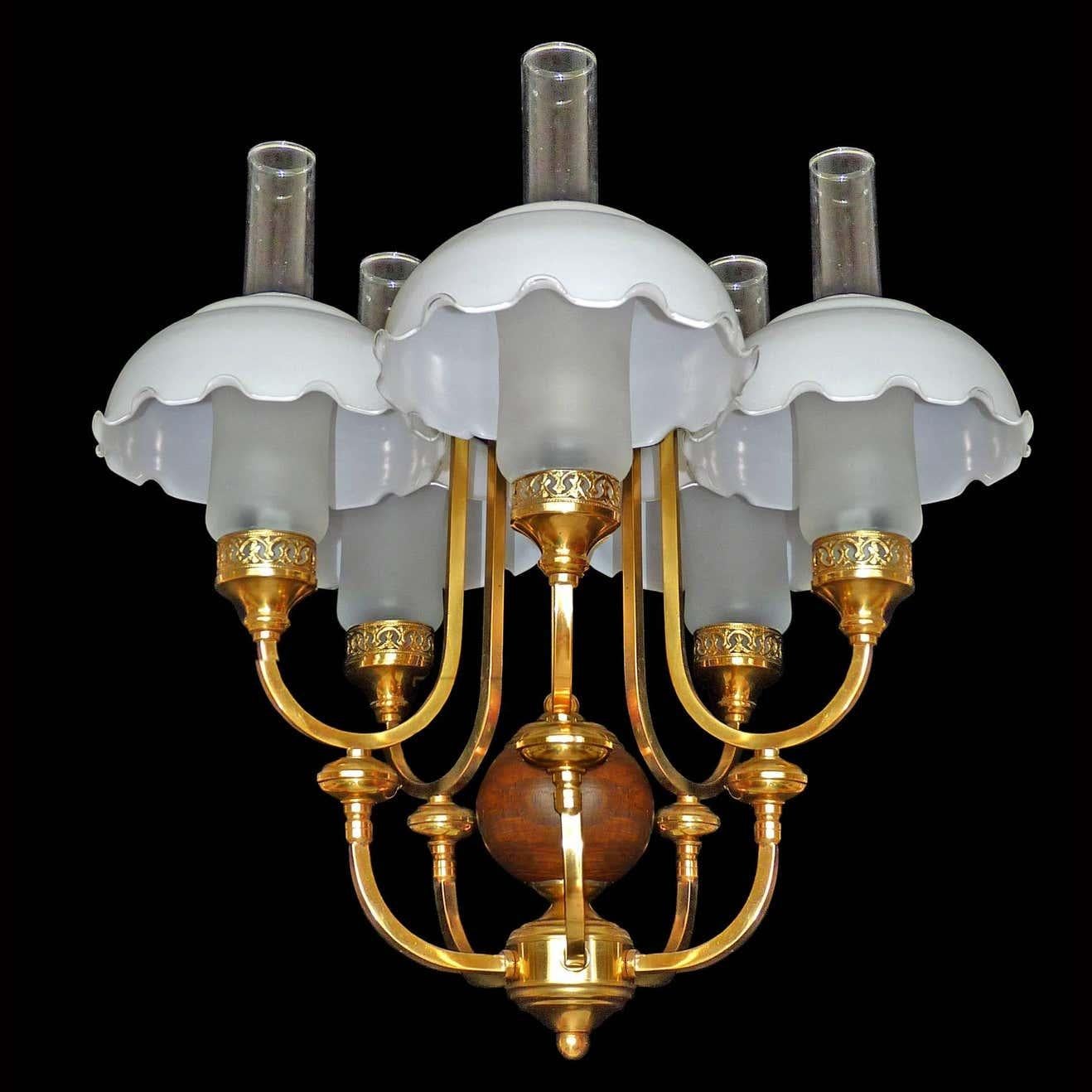 French Art Deco Library Oil Lamp Chandelier Gilt Brass and Opaline Glass Shades In Good Condition For Sale In Coimbra, PT