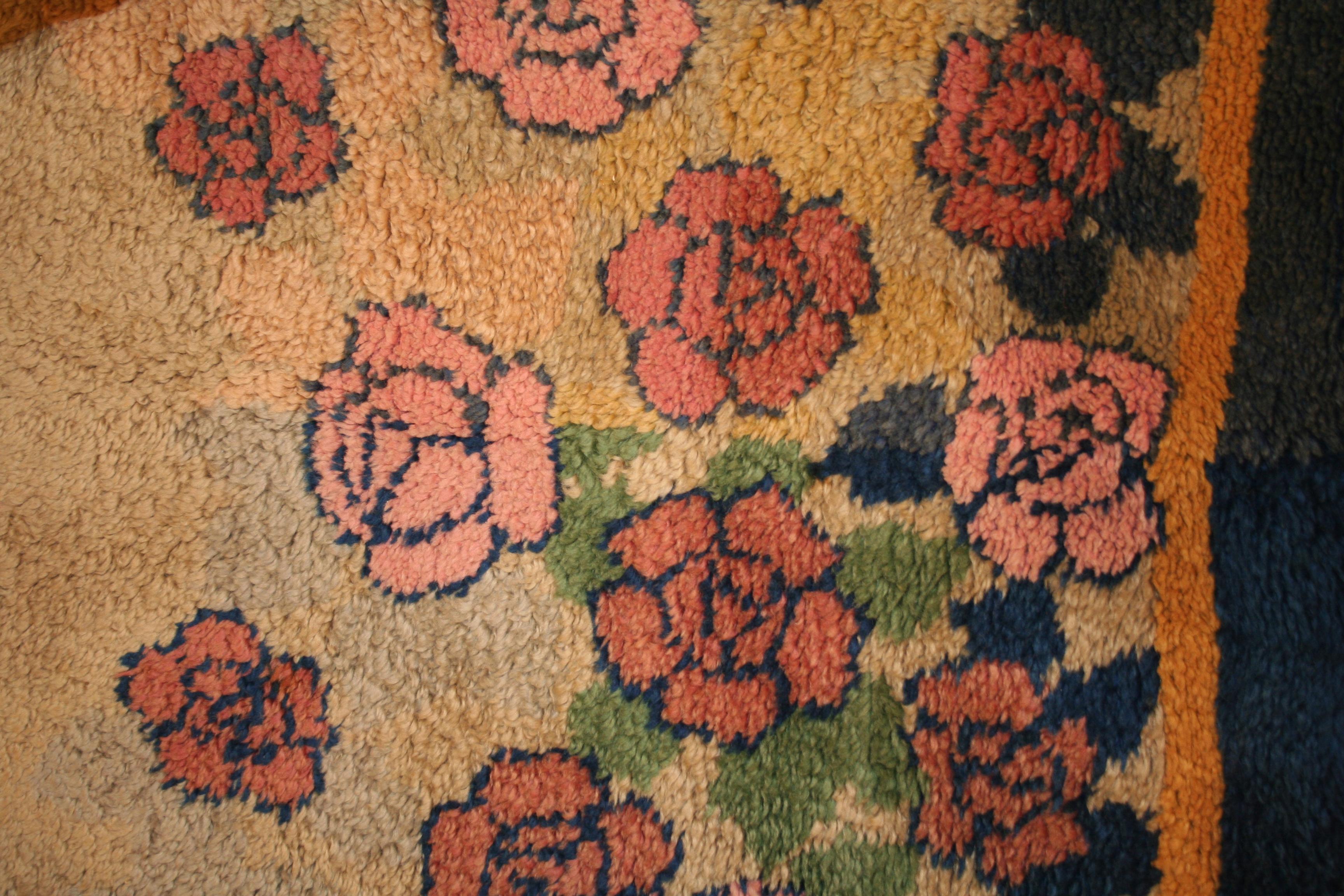 Superbe tapis Art Déco français à fleurs vert clair des années 1930 en vente 3