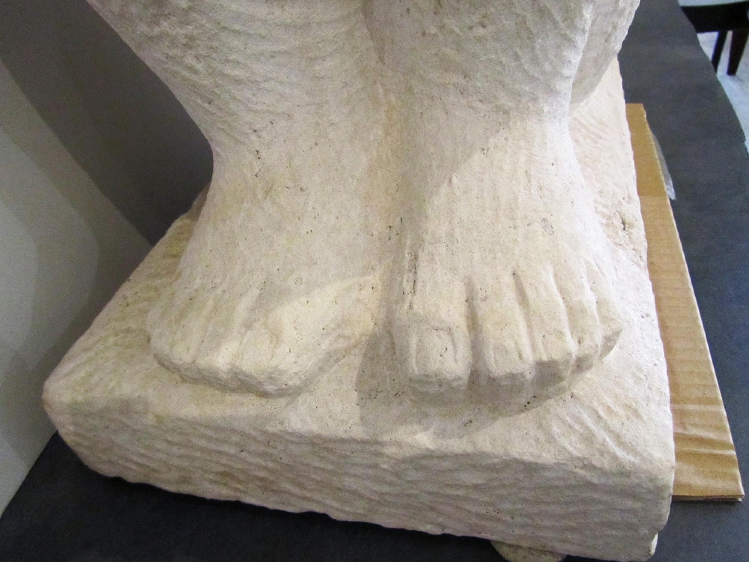 Francese Scultura figurativa in pietra calcarea Art Deco francese, Lucien Gibert in vendita