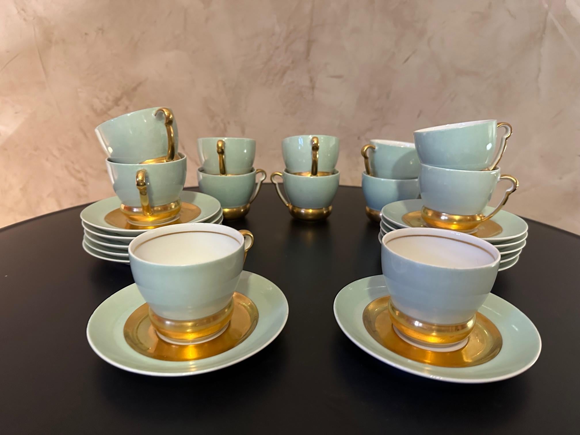 French Art Deco Limoges Porcelaine by Raynaud Tea and Coffee Service For Sale 3